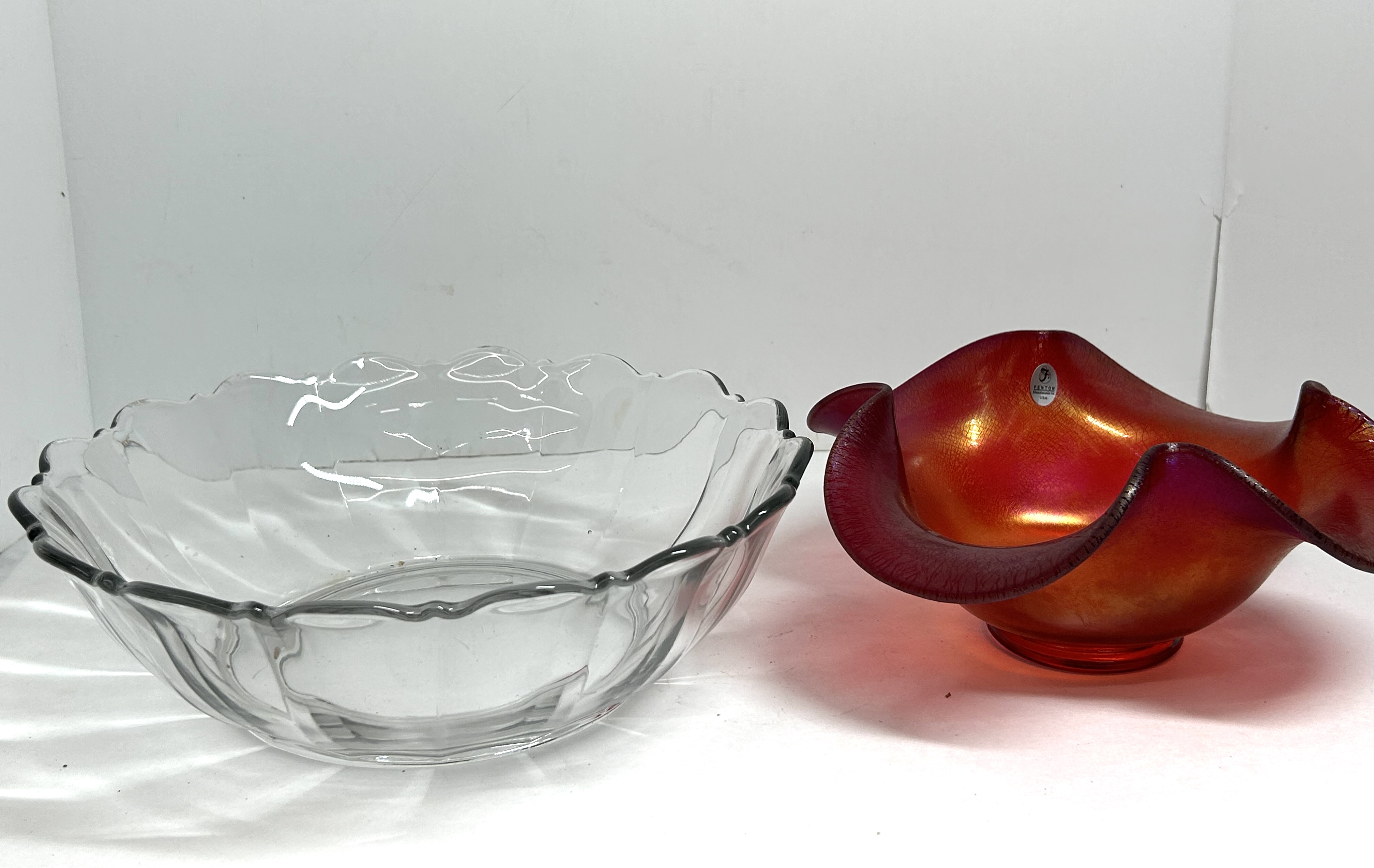 FENTON AND CLEAR GLASS BOWLS, 1970S