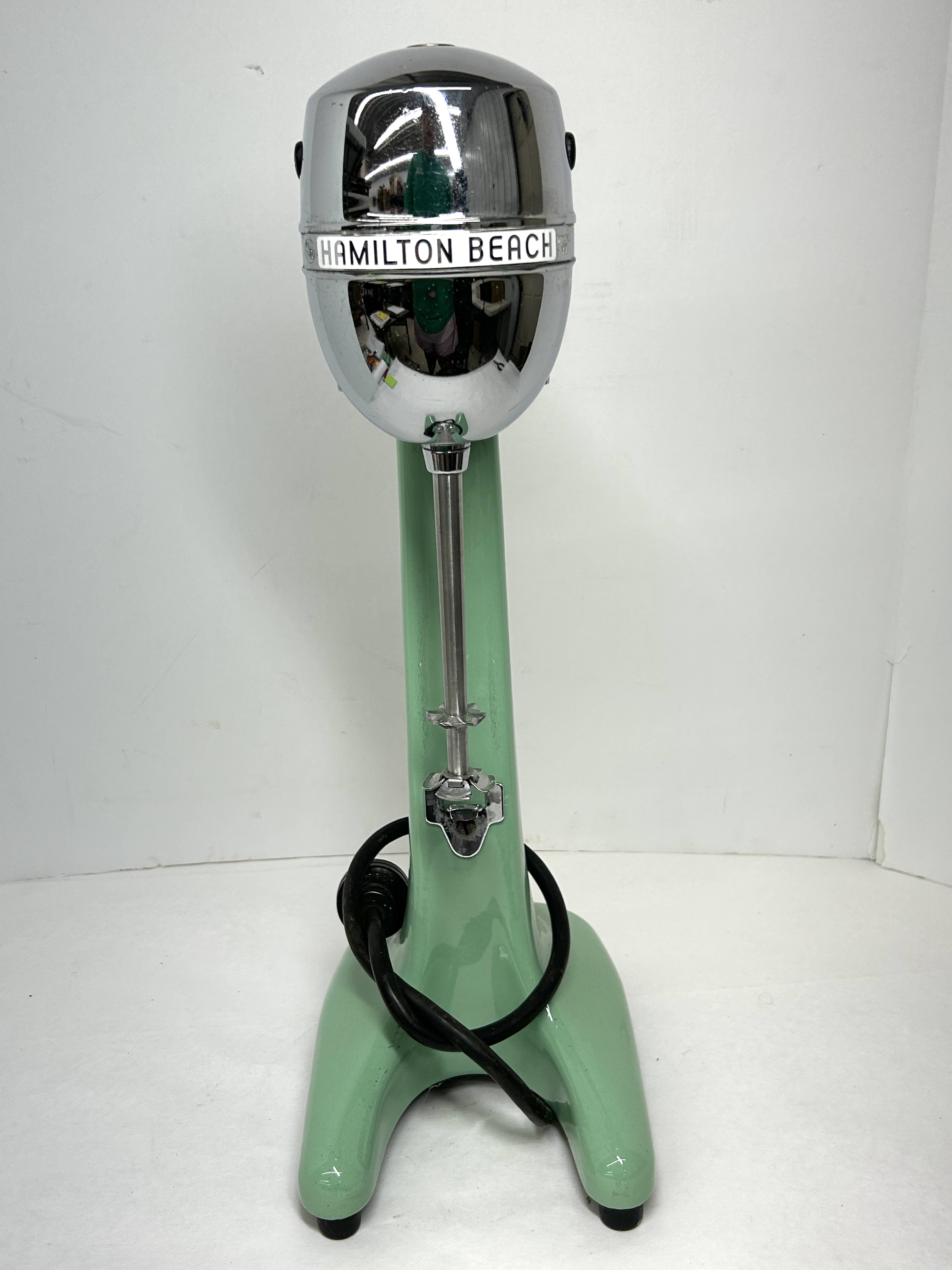 HAMILTON BEACH MODEL 30 ENAMELLED MIXER