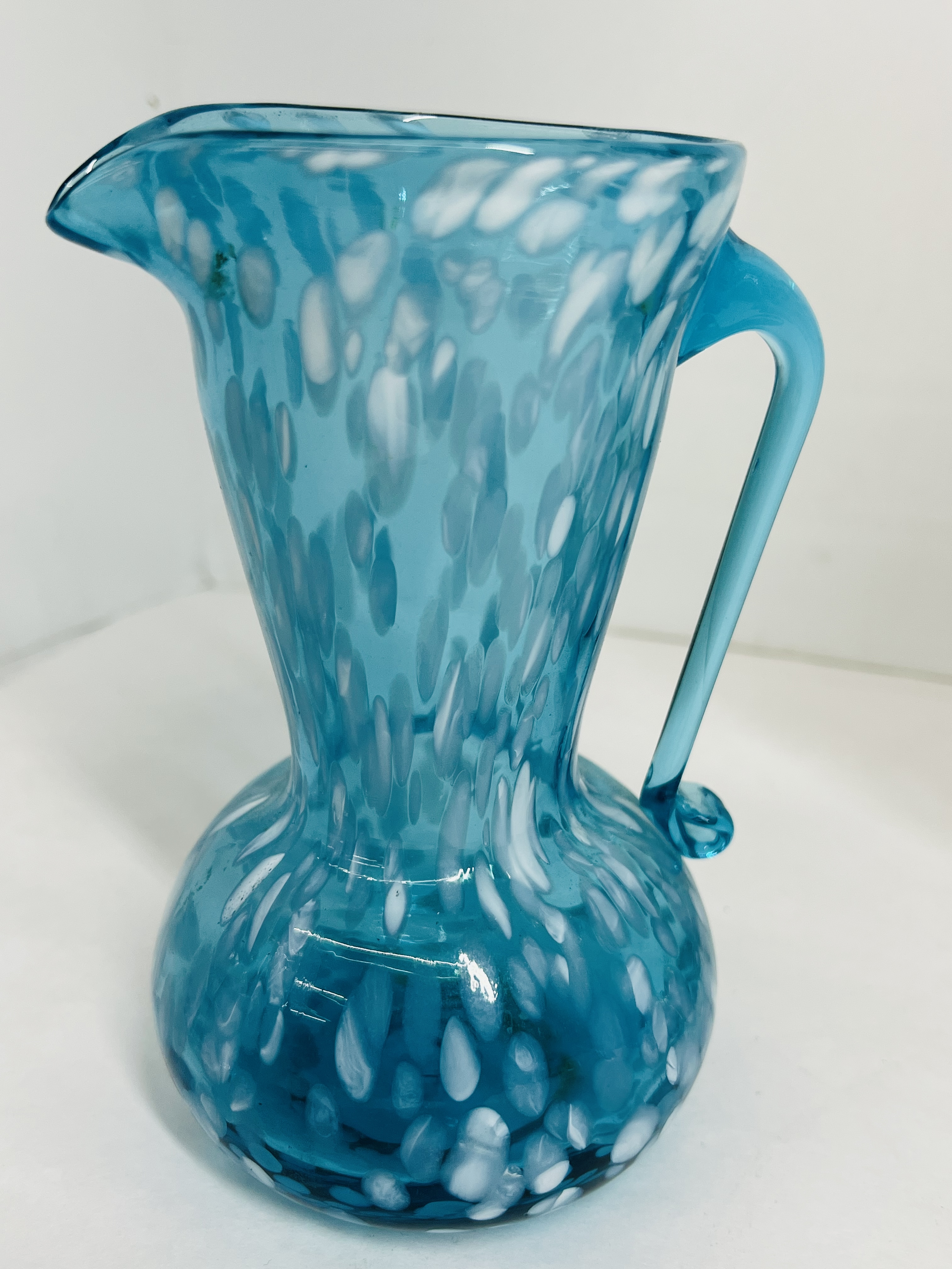 VARIOUS, DECORATIVE CERAMICS AND GLASS, 20TH CENTURY
