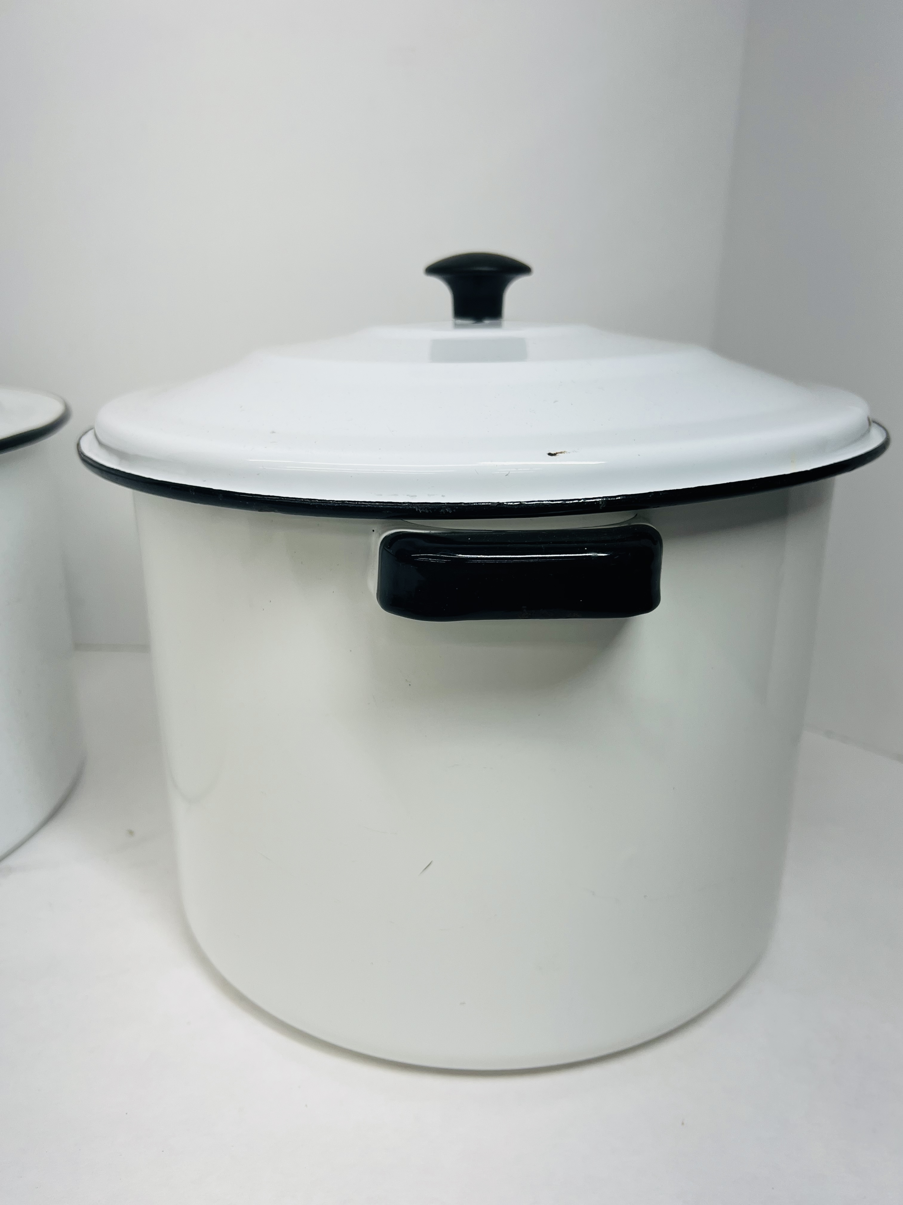 TWO WHITE ENAMELWARE STOCKPOTS VINTAGE