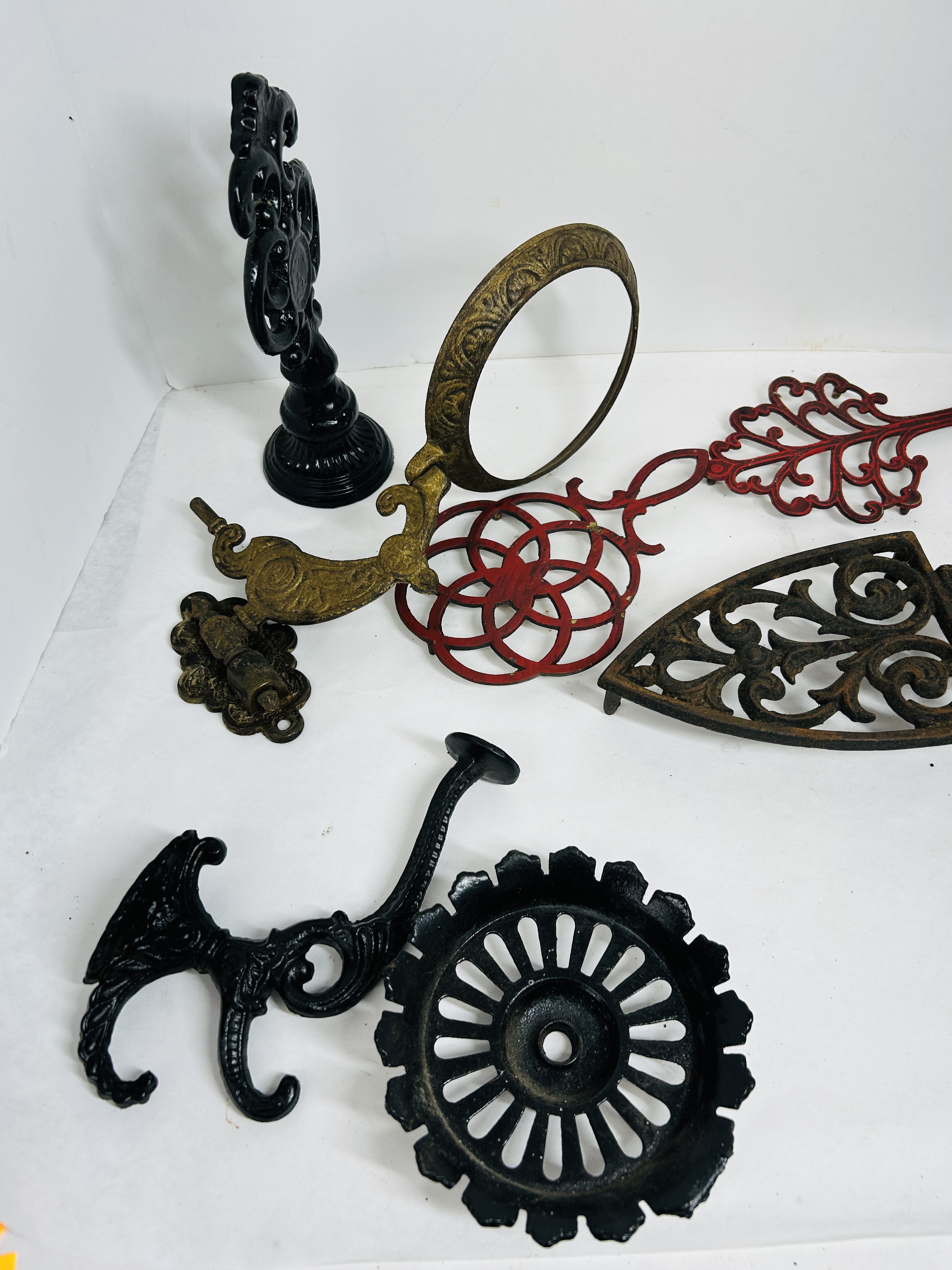 ASSORTED CAST IRON DECORATIVE WARES