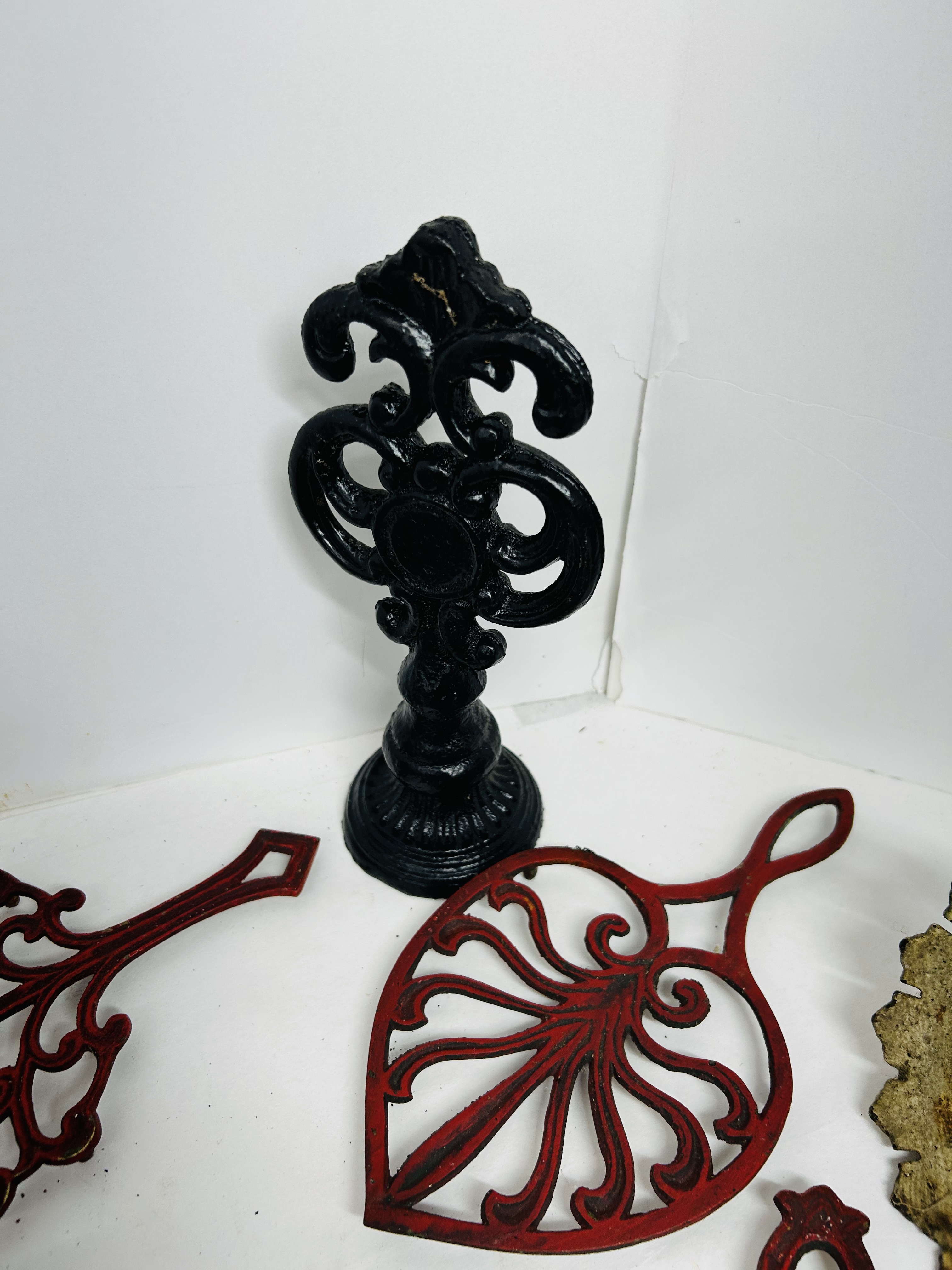 ASSORTED CAST IRON DECORATIVE WARES