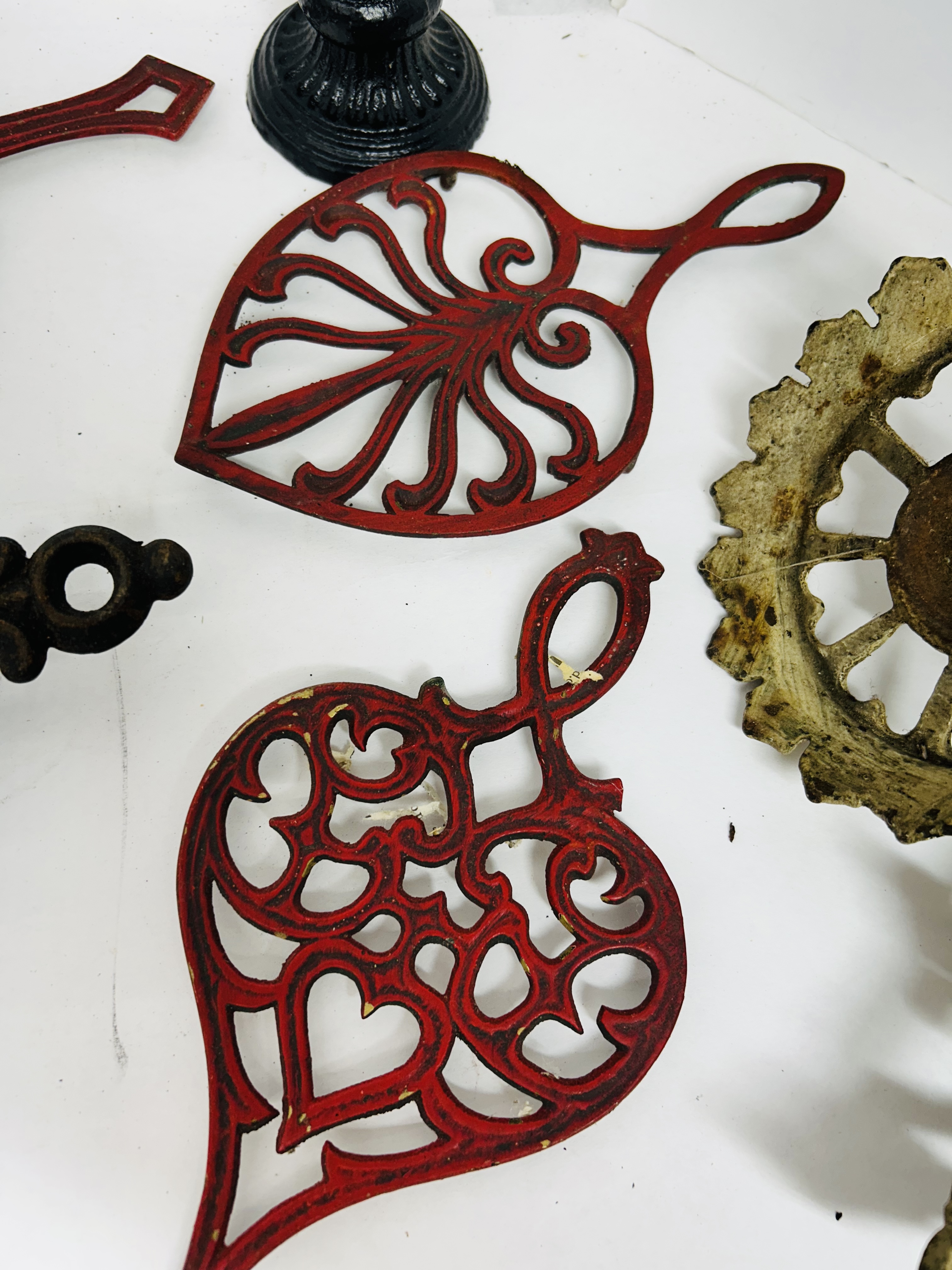 ASSORTED CAST IRON DECORATIVE WARES