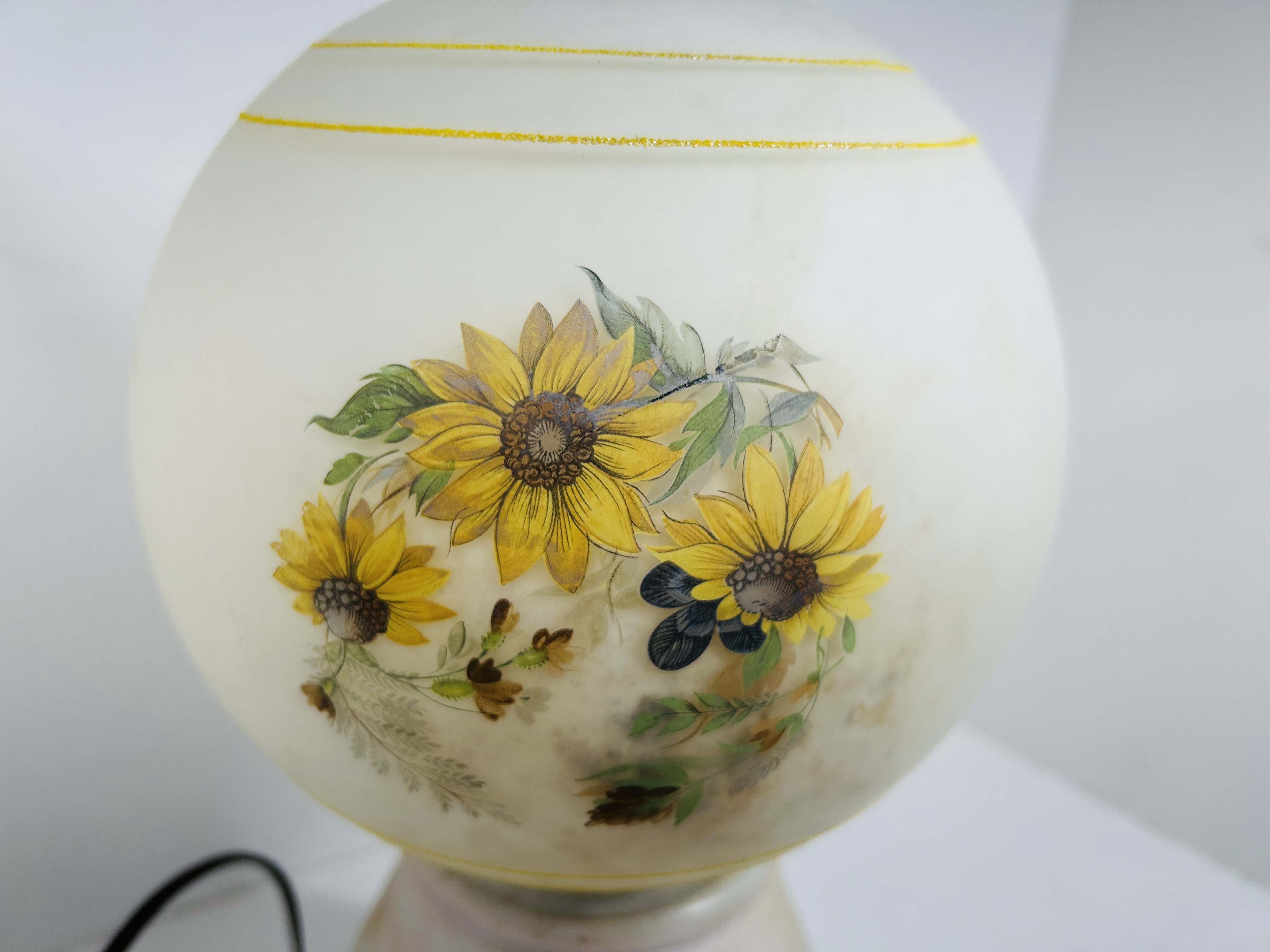 VICTORIAN STYLE MILK GLASS LAMP, 1950