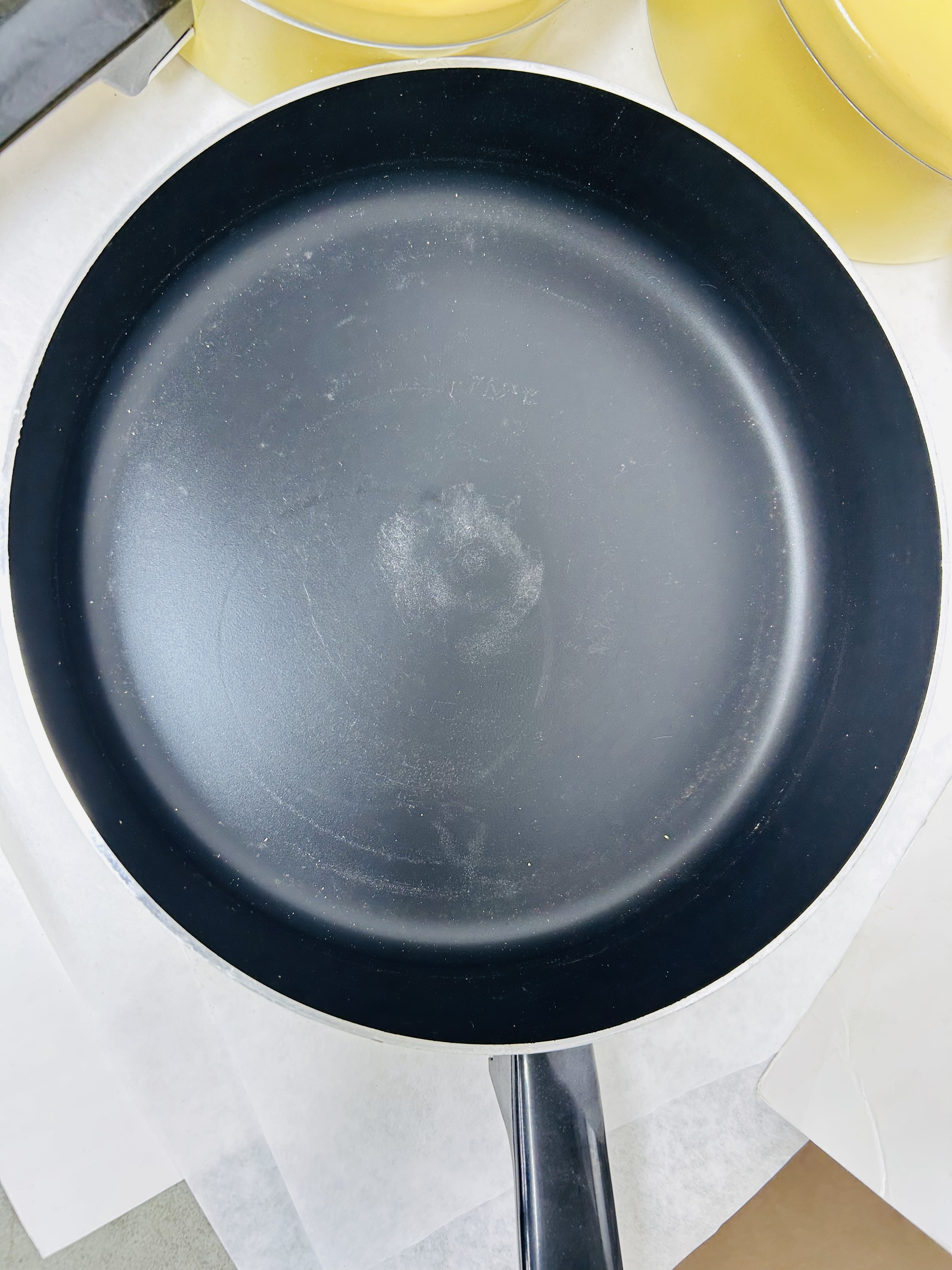 REGAL WARE YELLOW ENAMEL COOKWARE SET