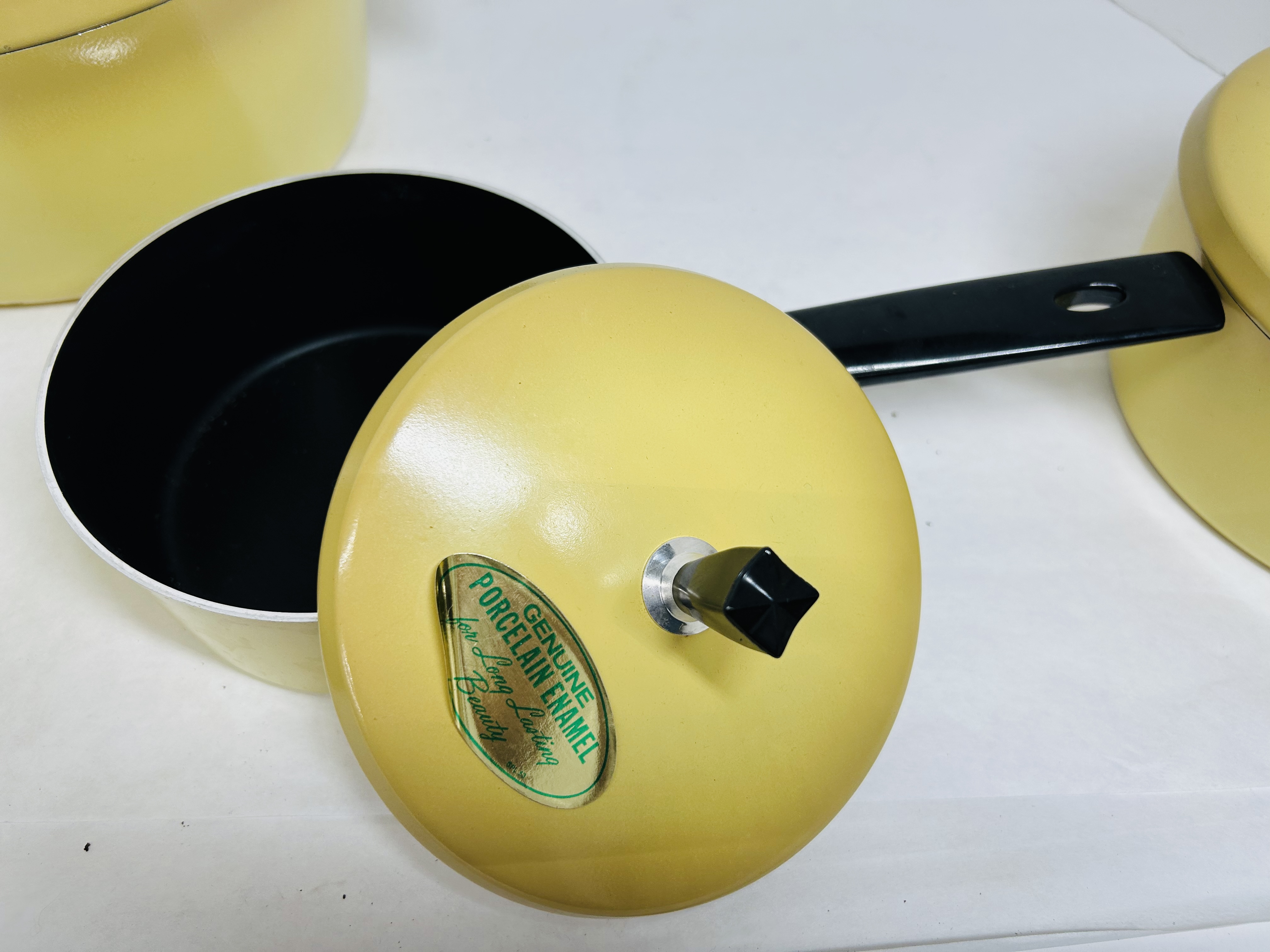 REGAL WARE YELLOW ENAMEL COOKWARE SET