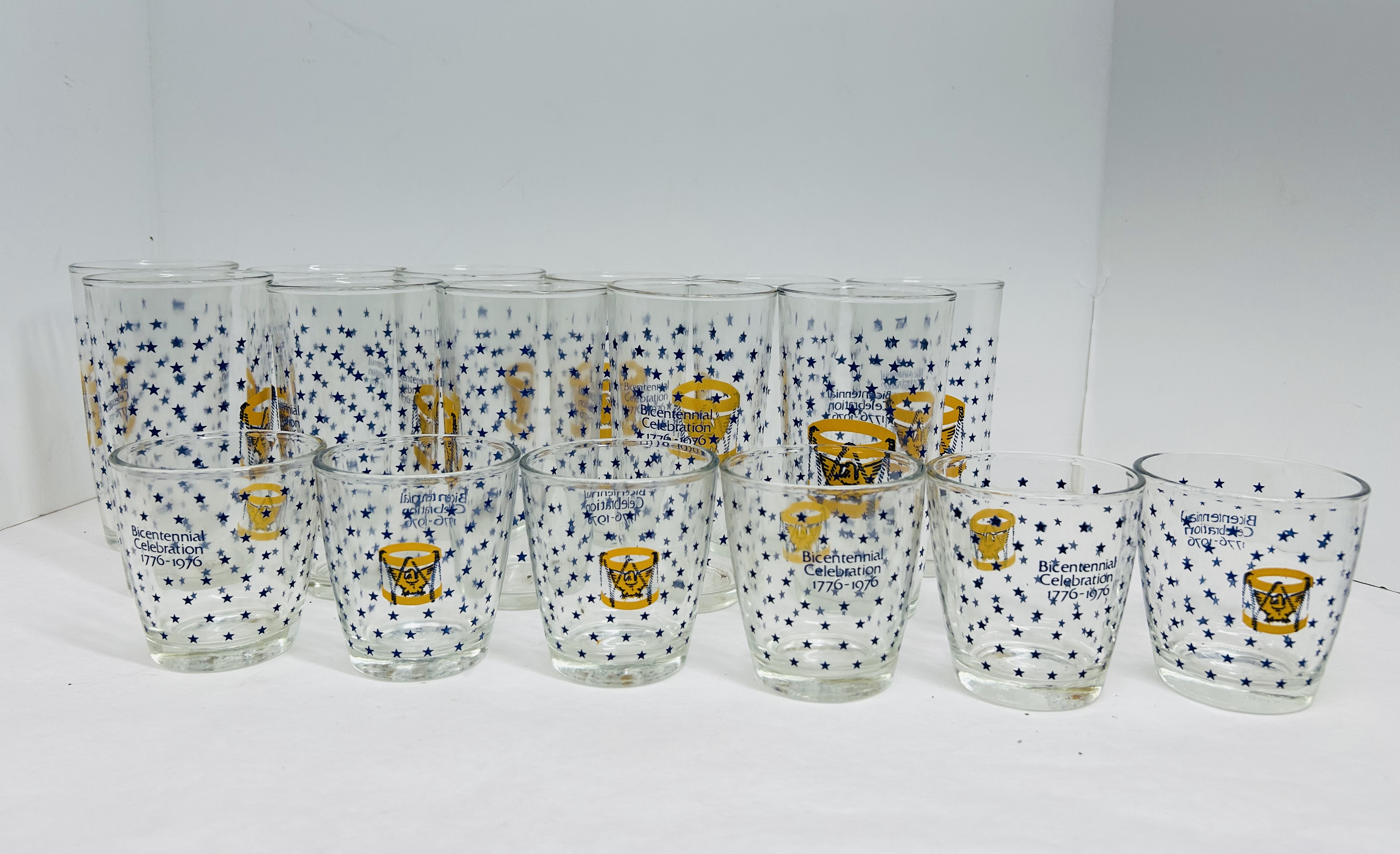 BICENTENNIAL COMMEMORATIVE GLASS COLLECTION, 1976