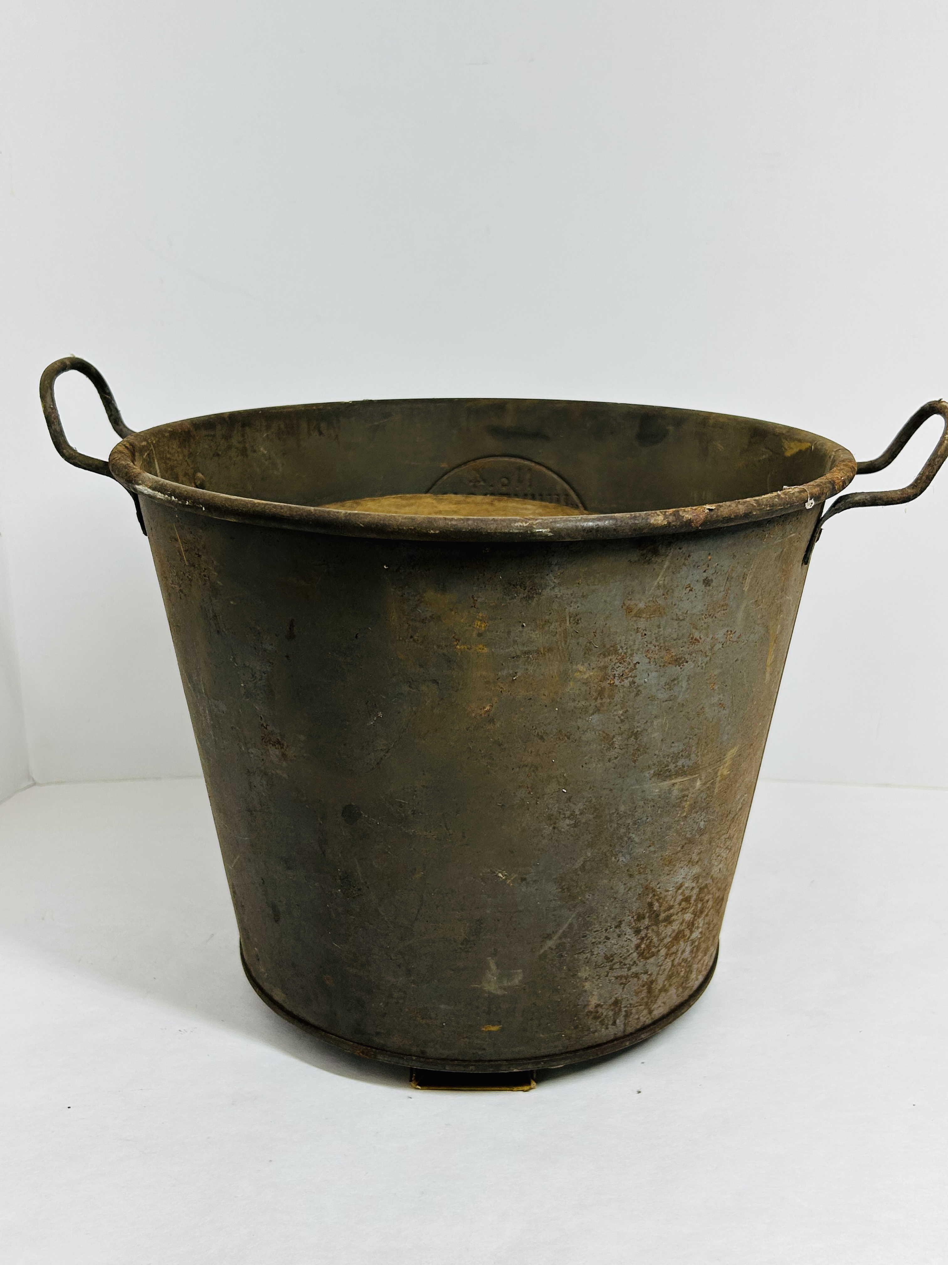LANDERS FRARY & CLARK BREAD MAKER 1904