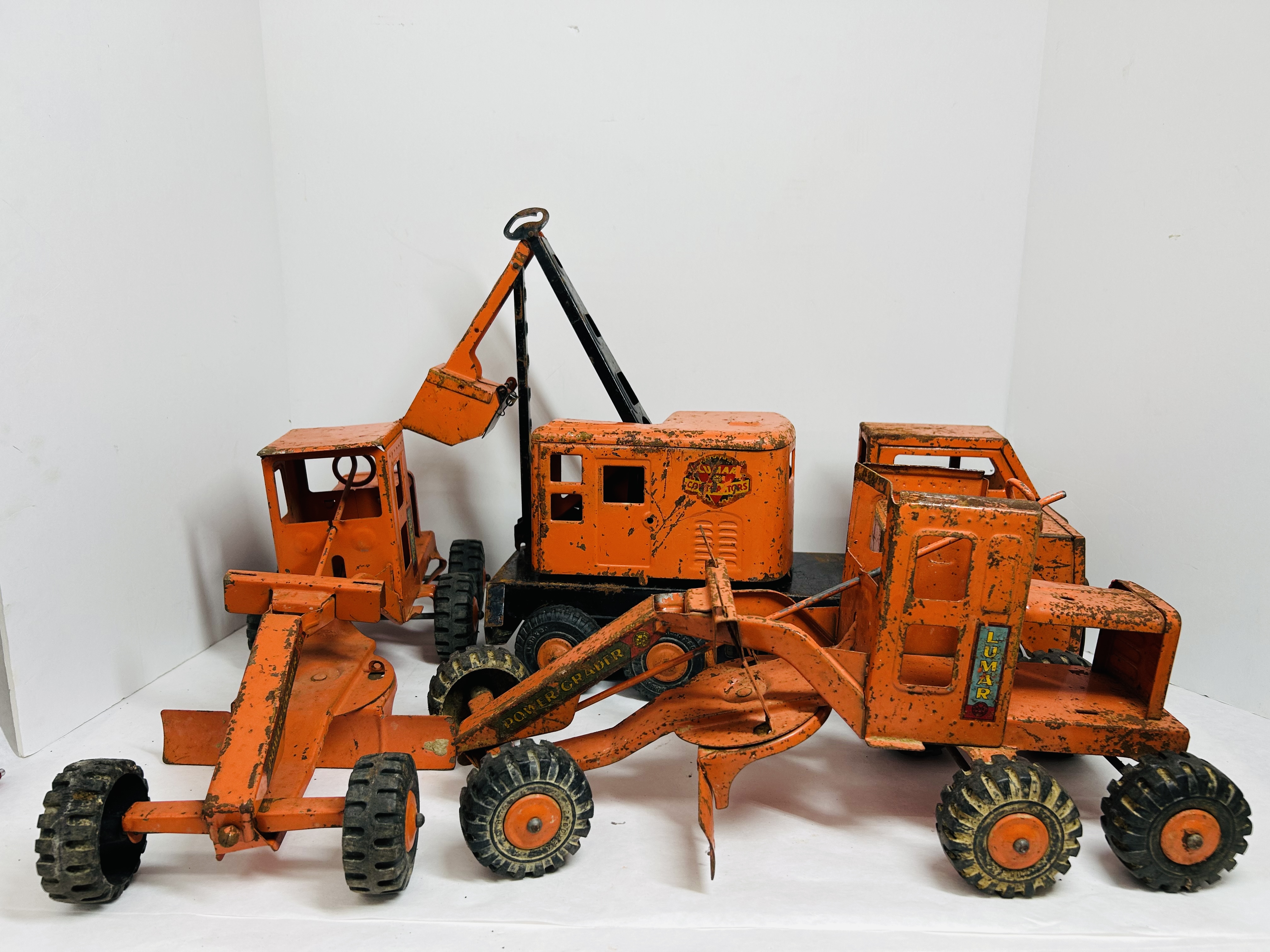 MARX LUMAR PRESSED STEEL CONSTRUCTION TOYS