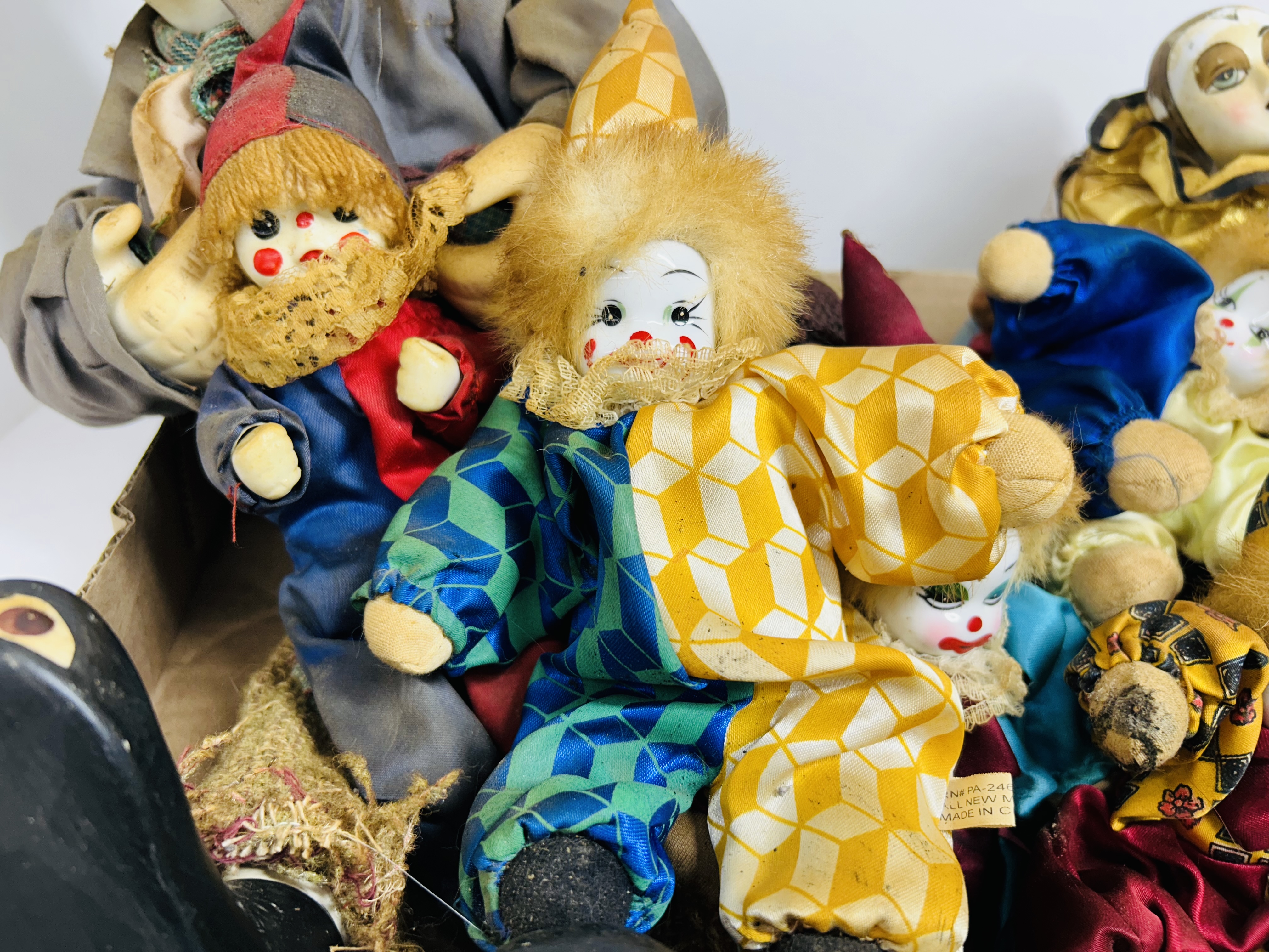 VARIOUS PORCELAIN CIRCUS COLLECTION, 20TH CENTURY