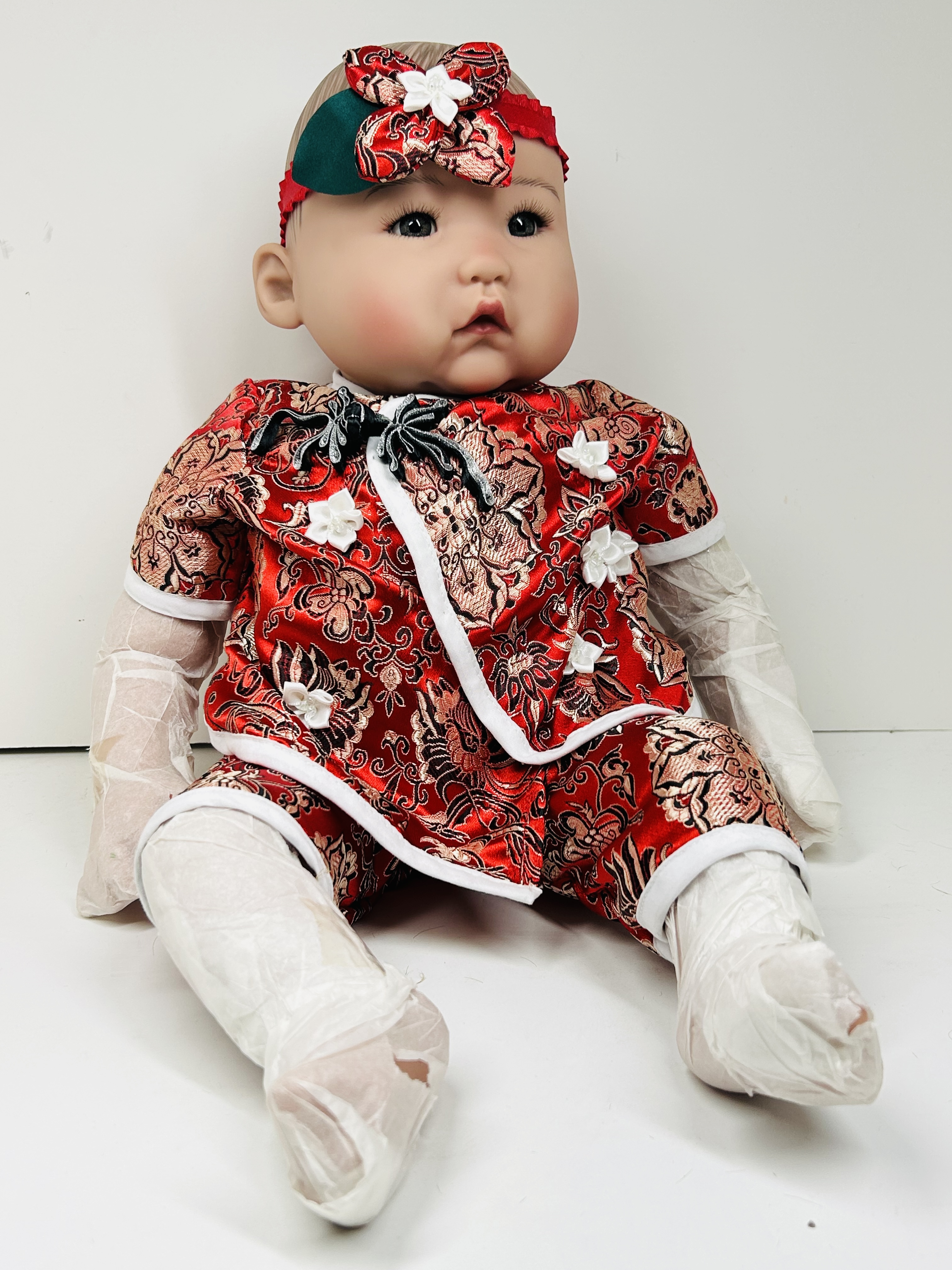 PARADISE GALLERIES MEI DOLL, MODERN