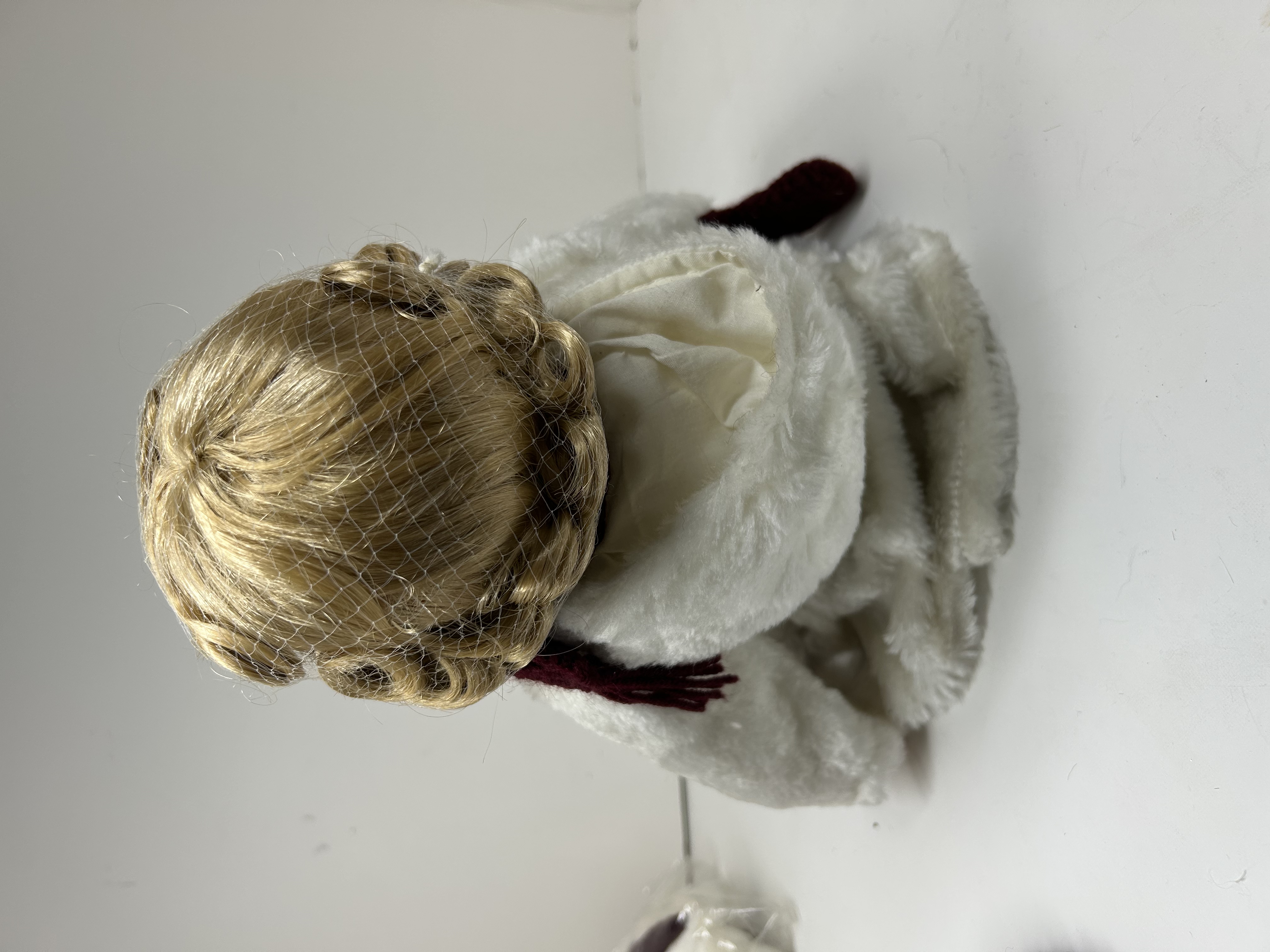 HERITAGE SIGNATURE COLLECTION WINTER DOLL