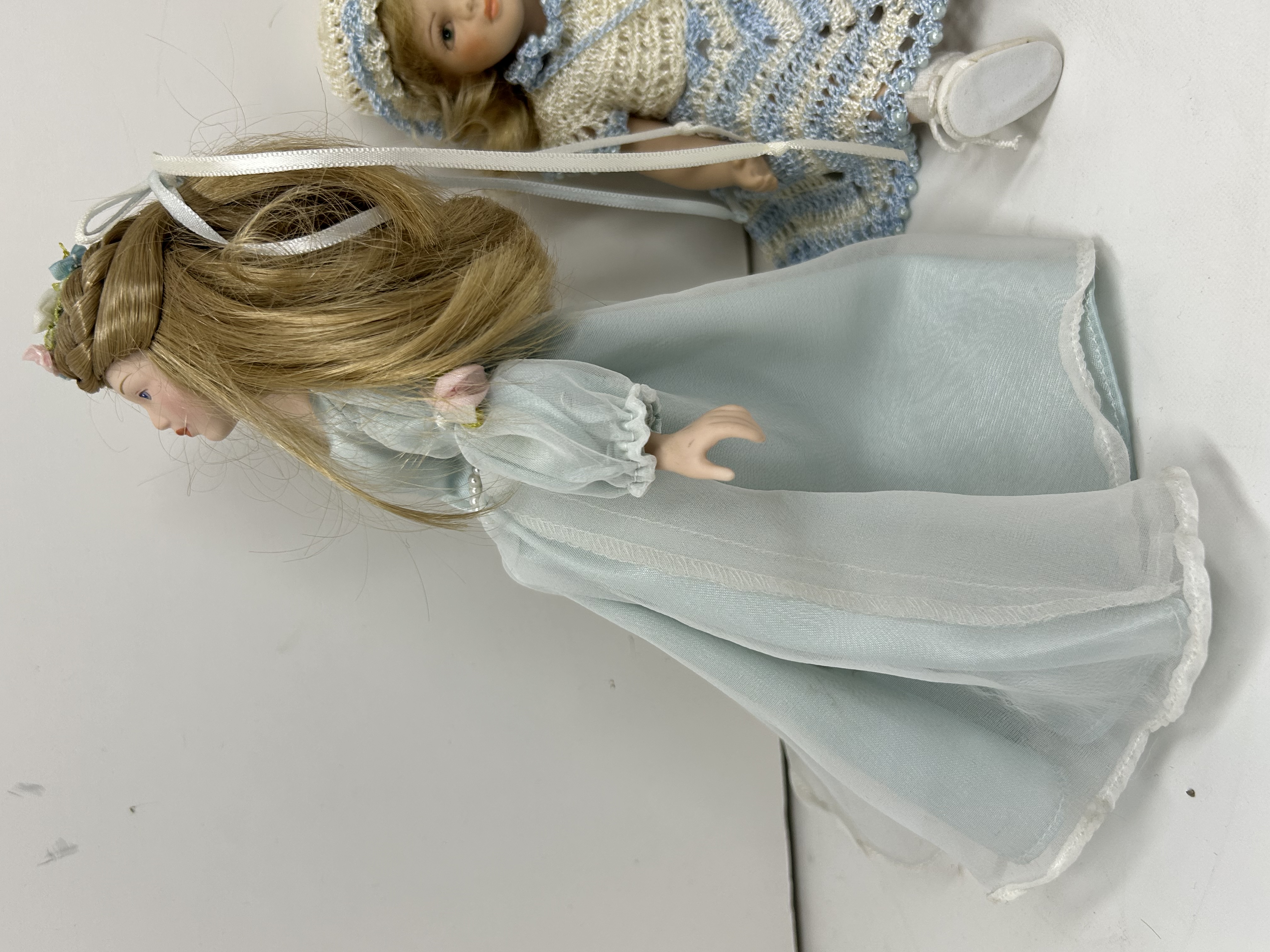 AVON CINDERELLA AND PORCELAIN DOLLS, 1980S