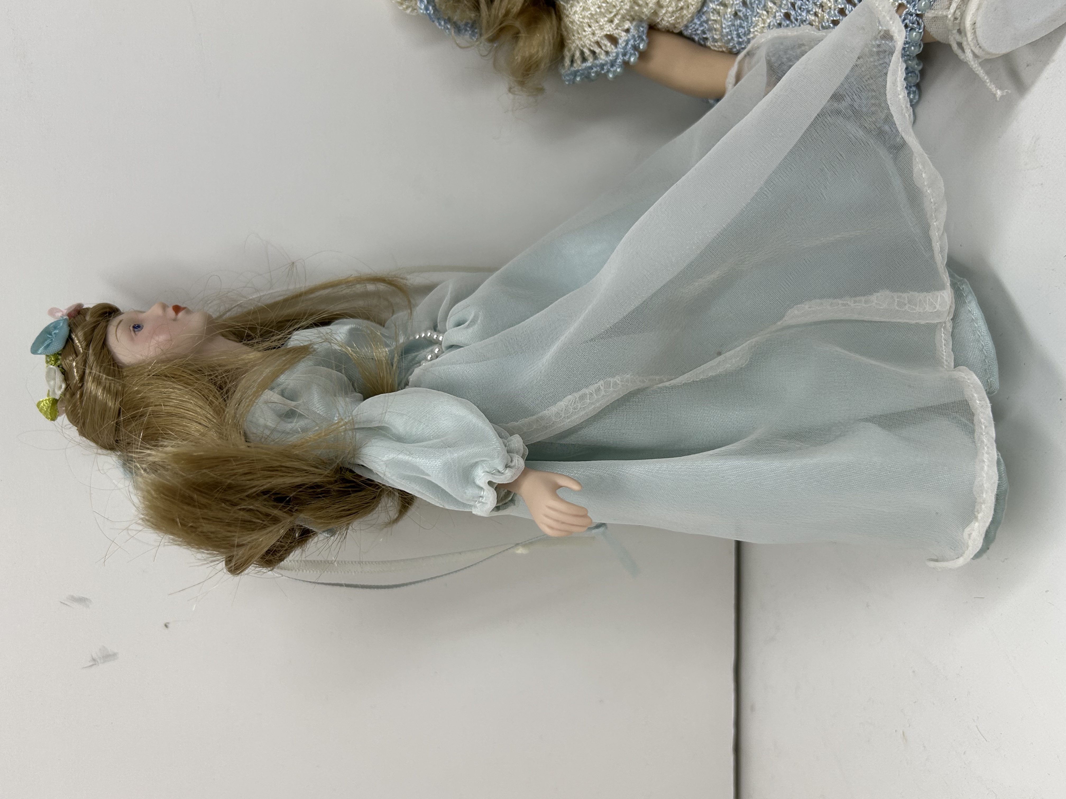 AVON CINDERELLA AND PORCELAIN DOLLS, 1980S