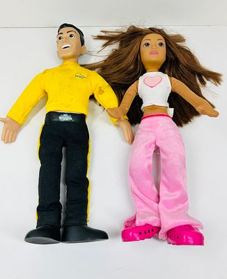 SPIN MASTER AND MATTEL PLASTIC DOLLS, CIRCA 2000. Two plastic fashion dolls produced by Spin 