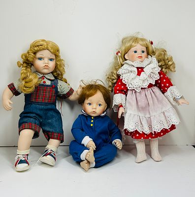 DIANNA EFFNER AND PARADISE GALLERIES PORCELAIN DOLLS, 1991. A trio of contemporary collector 