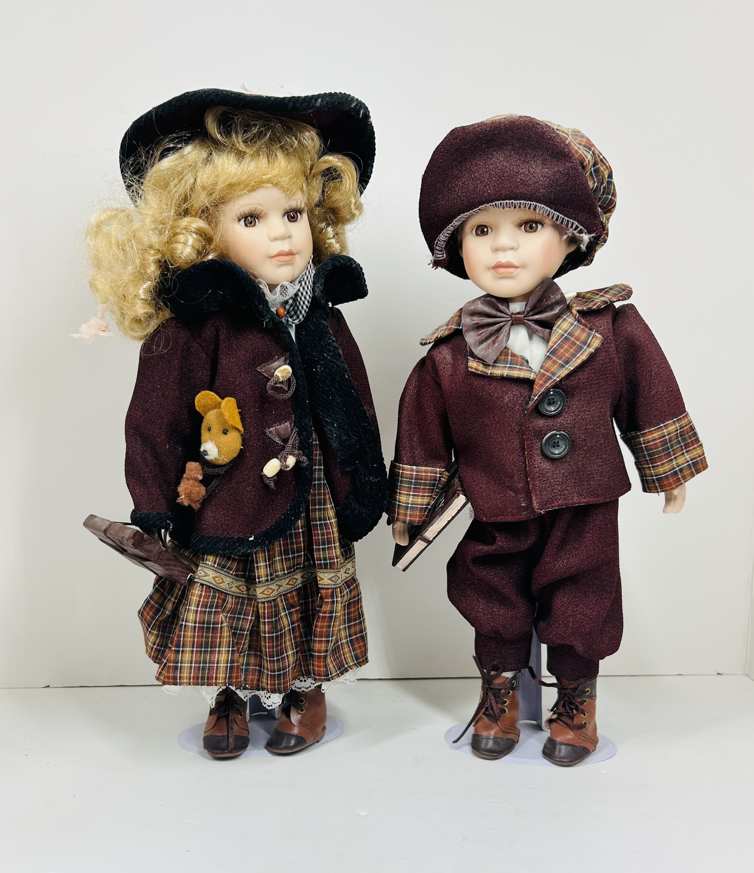 UNIQUE LIMITED EDITION PORCELAIN DOLLS