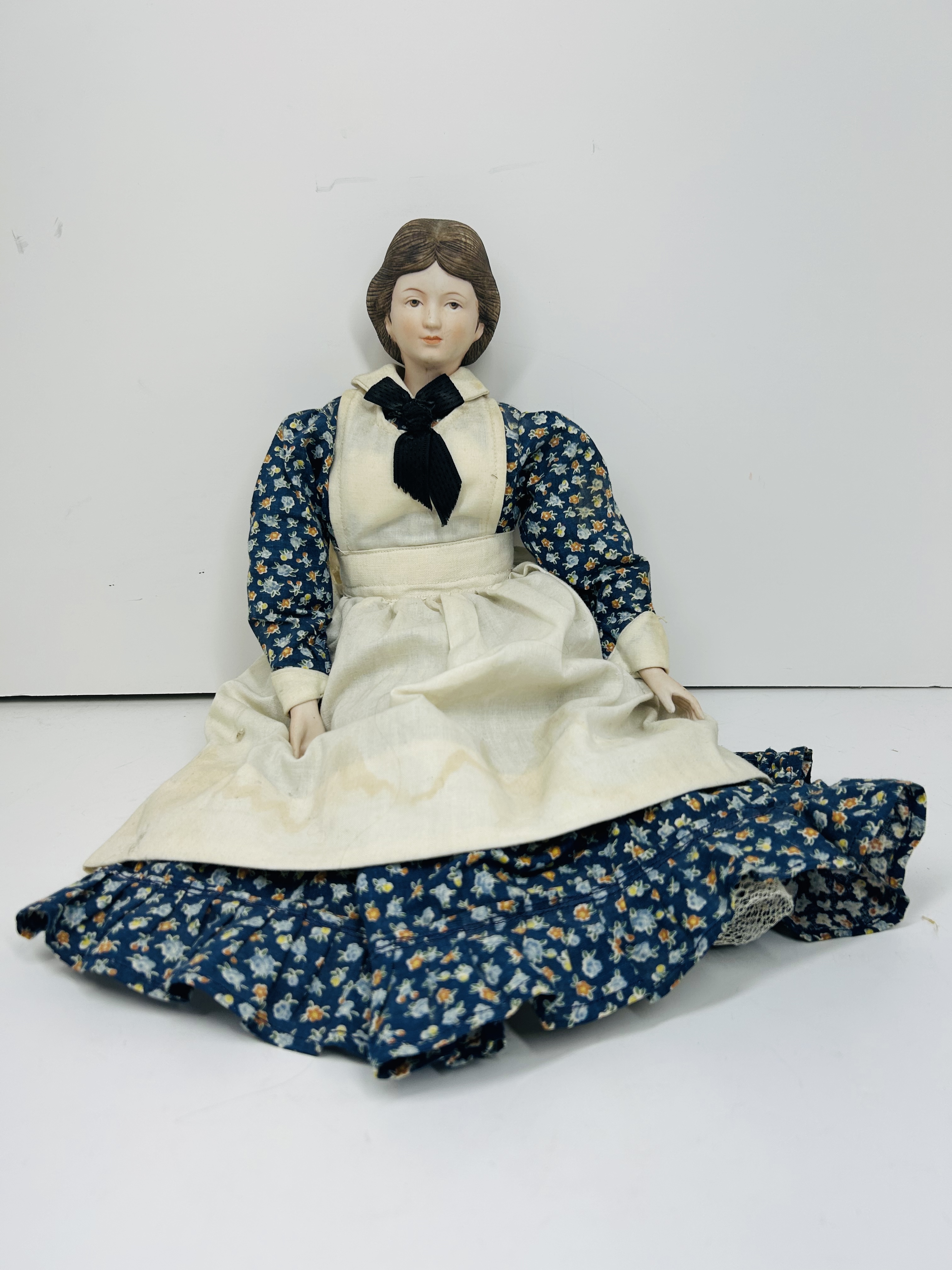 ASHTON-DRAKE MA INGALLS DOLL, 1994