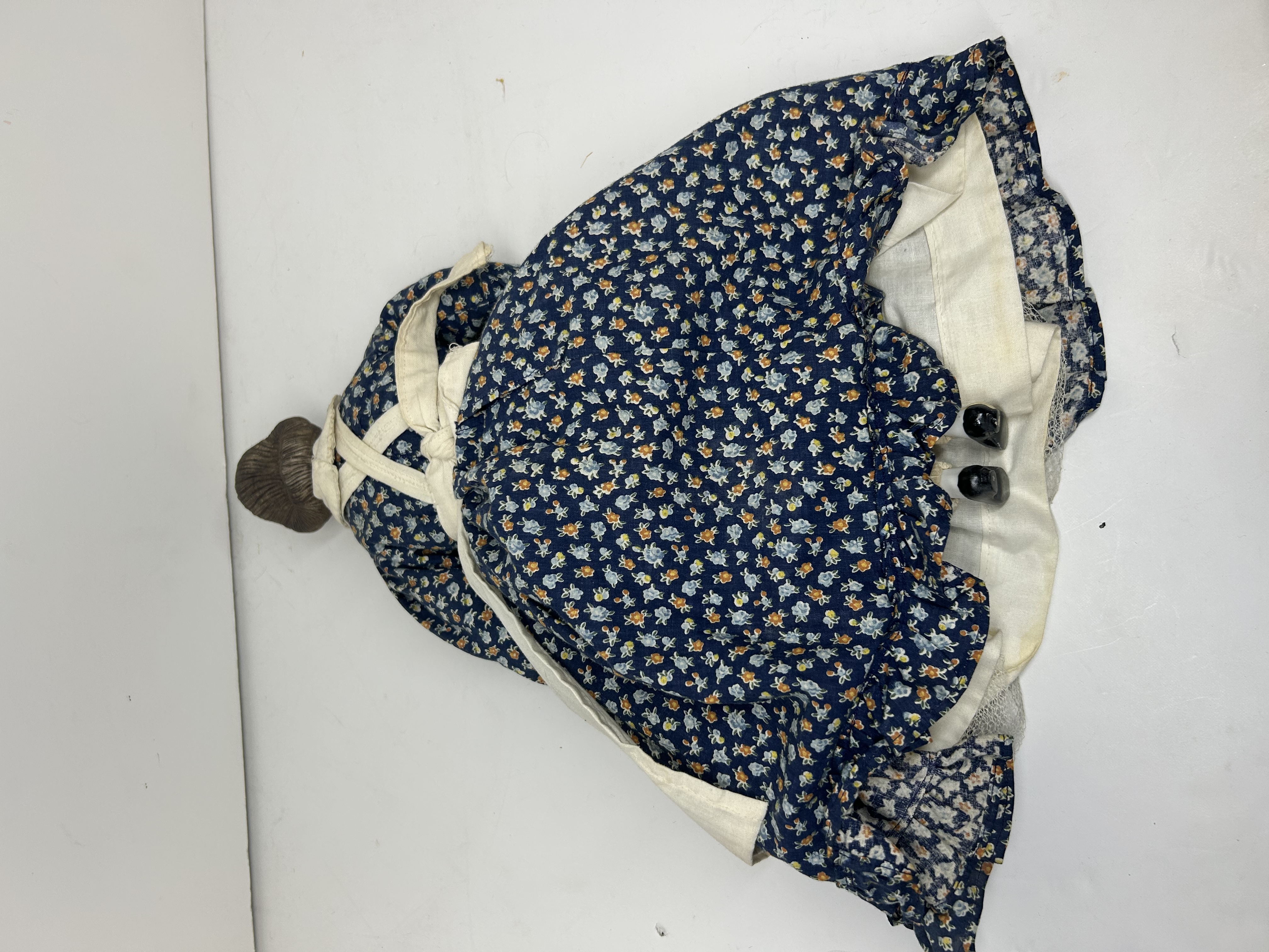 ASHTON-DRAKE MA INGALLS DOLL, 1994