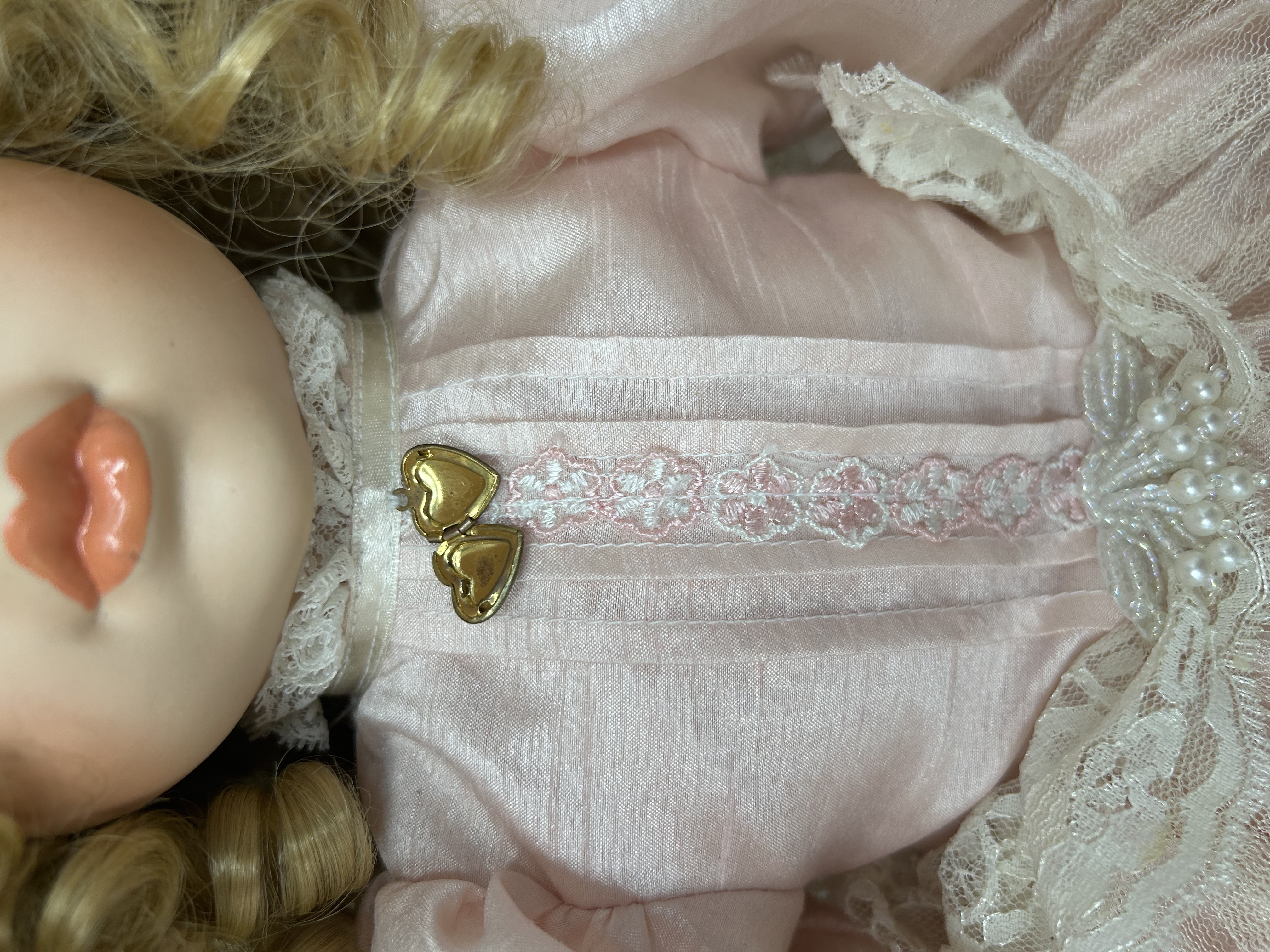 TWO CATHAY AND VICTORIAN DOLLS 1990S