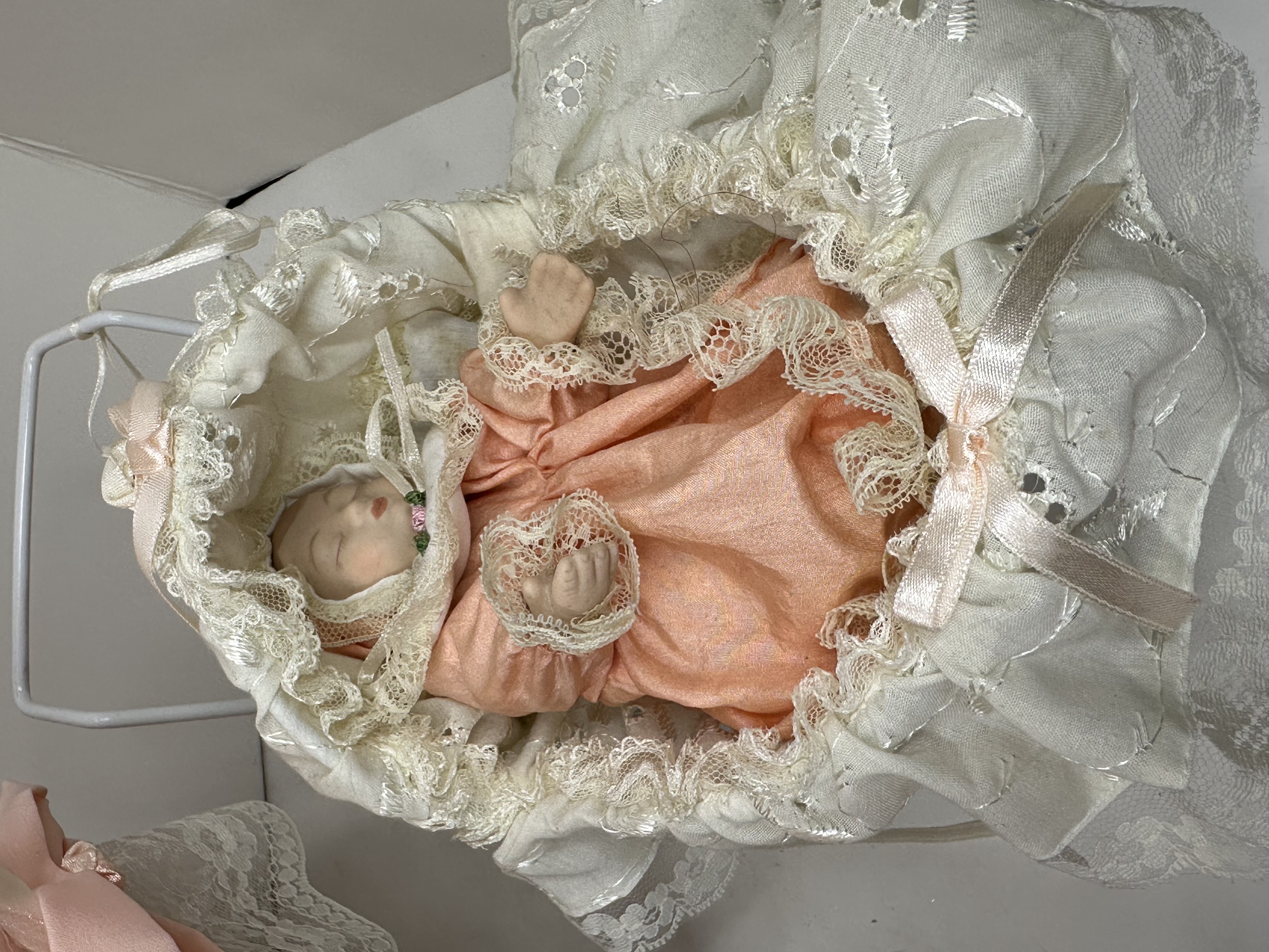 AMERICAN CLASSICS PORCELAIN WENDY DOLL