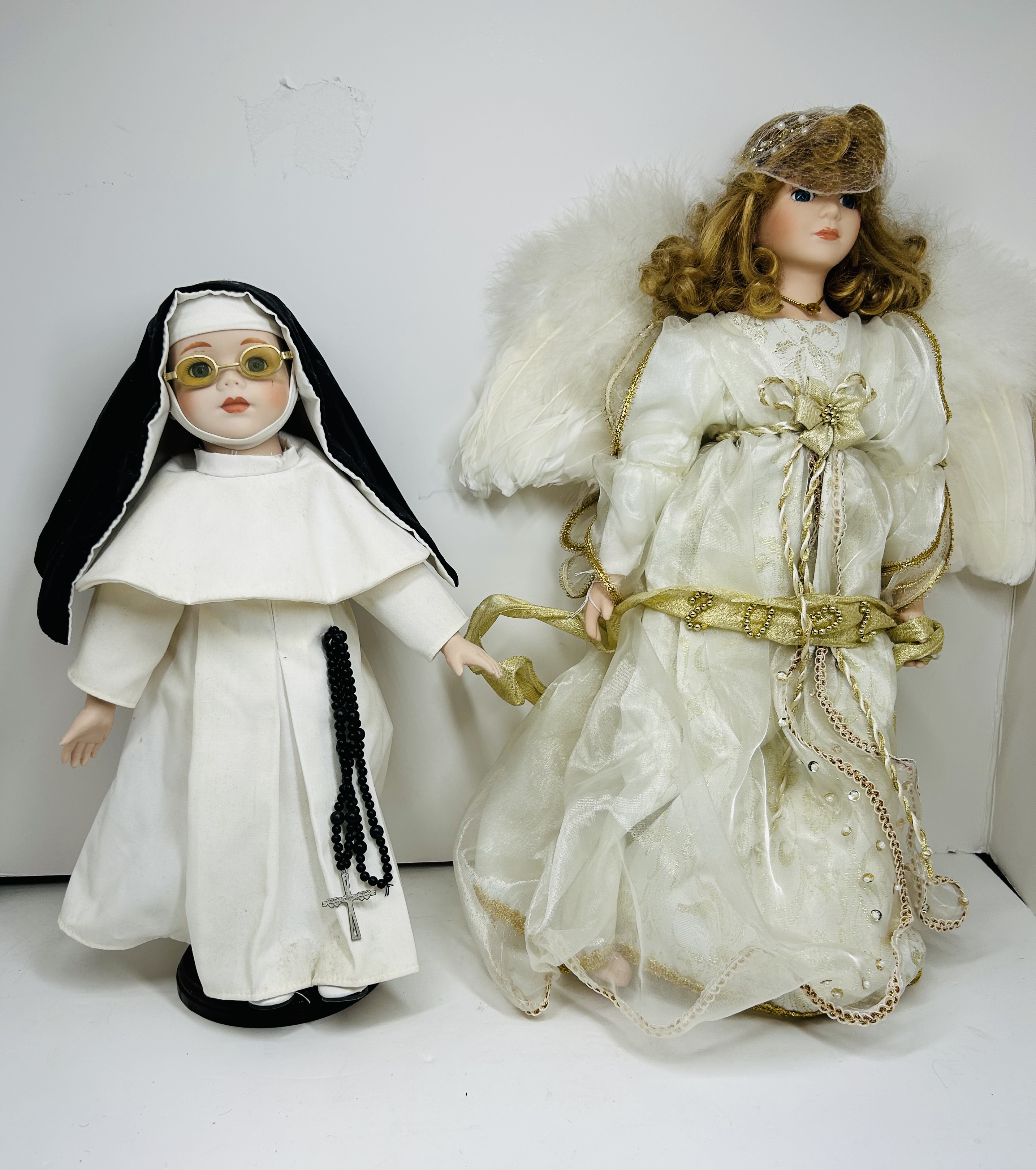 DYNASTY PORCELAIN NUN AND 2002 ANGEL