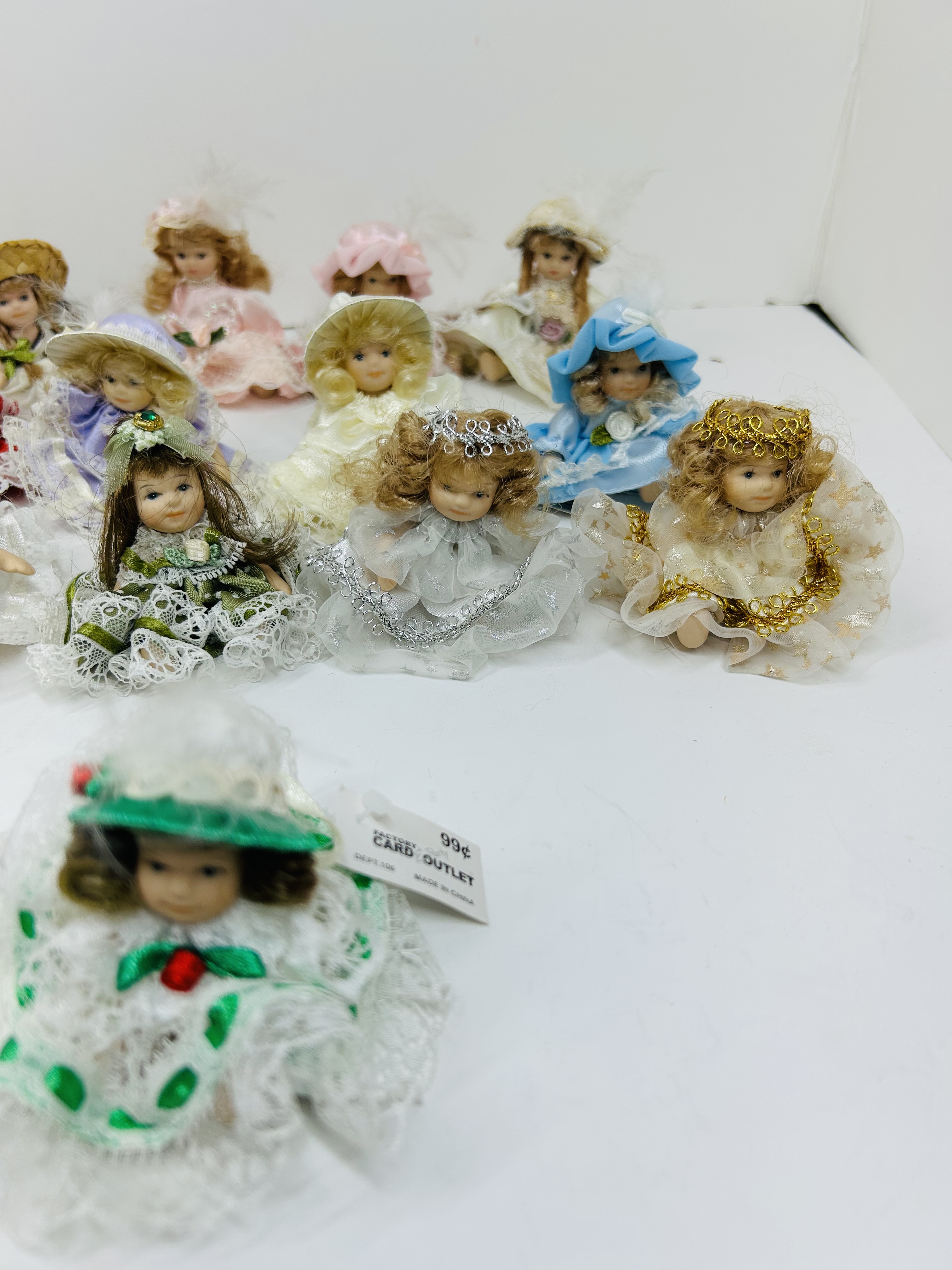 FACTORY CARD OUTLET PORCELAIN DOLLS 1990S