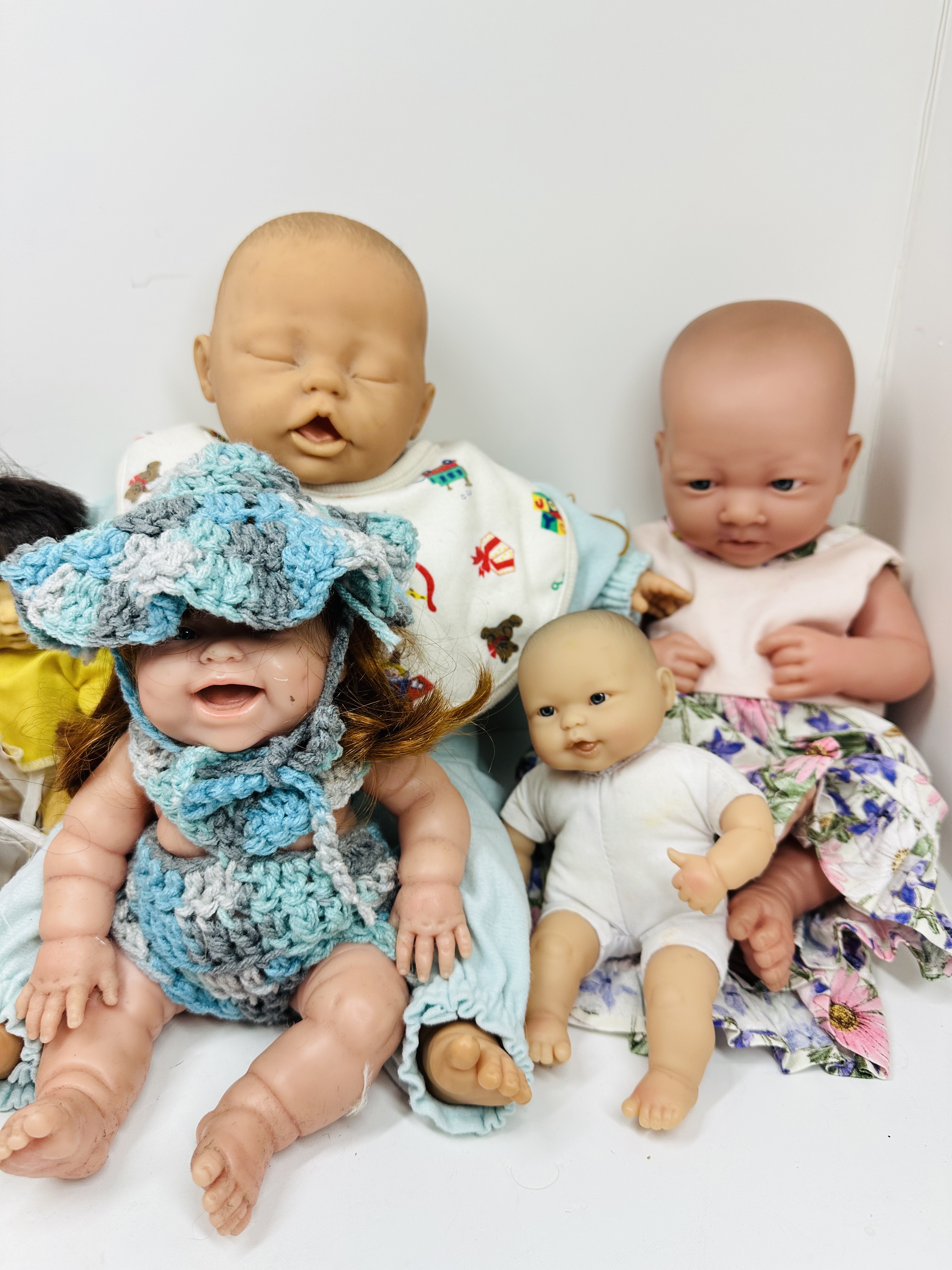 EIGHT ASSORTED BABY DOLLS, MODERN