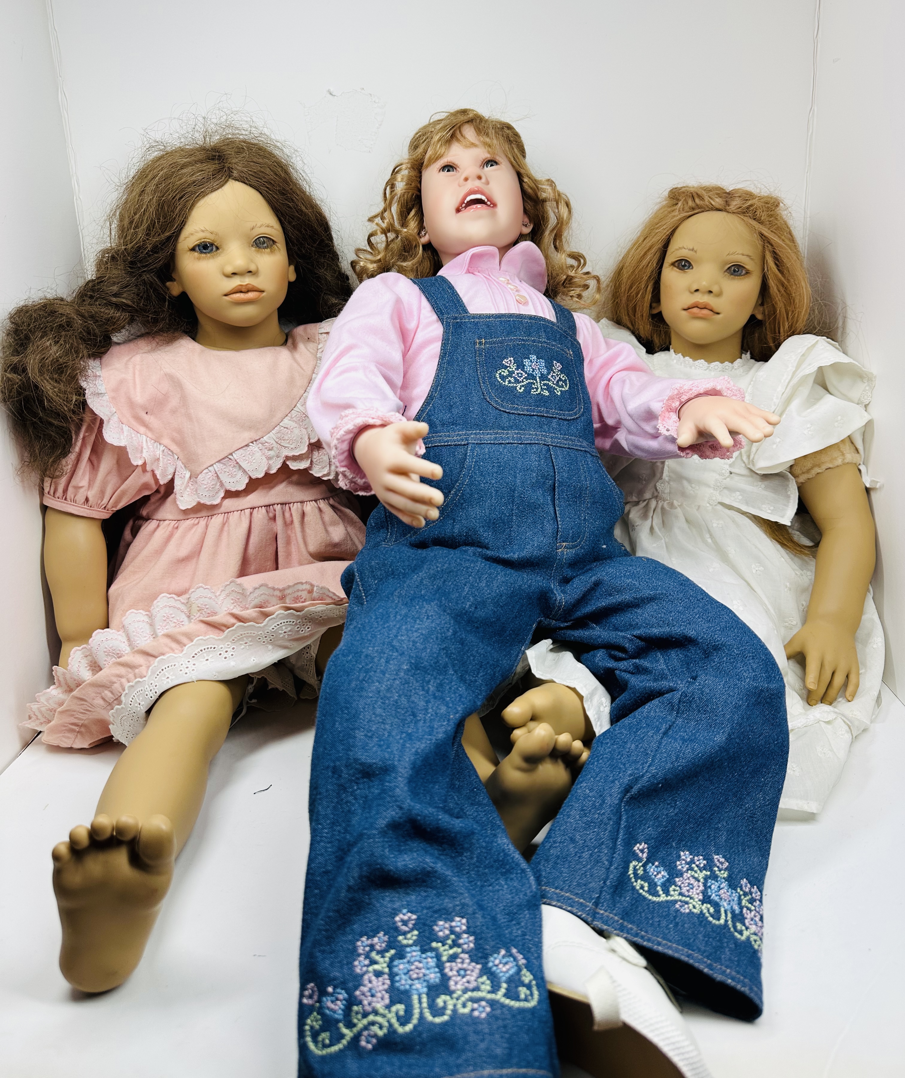 THREE GÖTZ AND ASHTON-DRAKE VINYL DOLLS