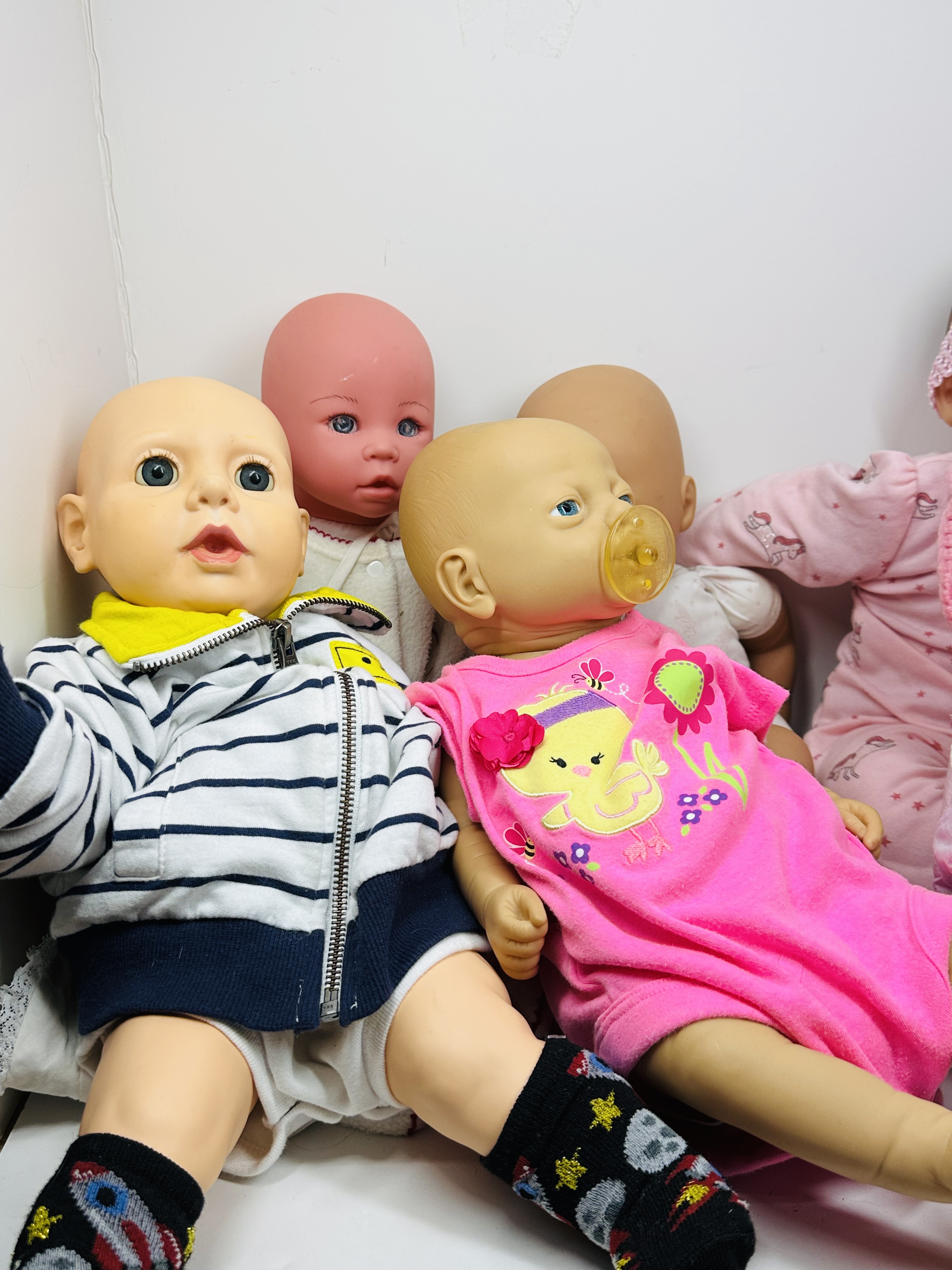 SIX VINYL PLAY BABY DOLLS, MODERN
