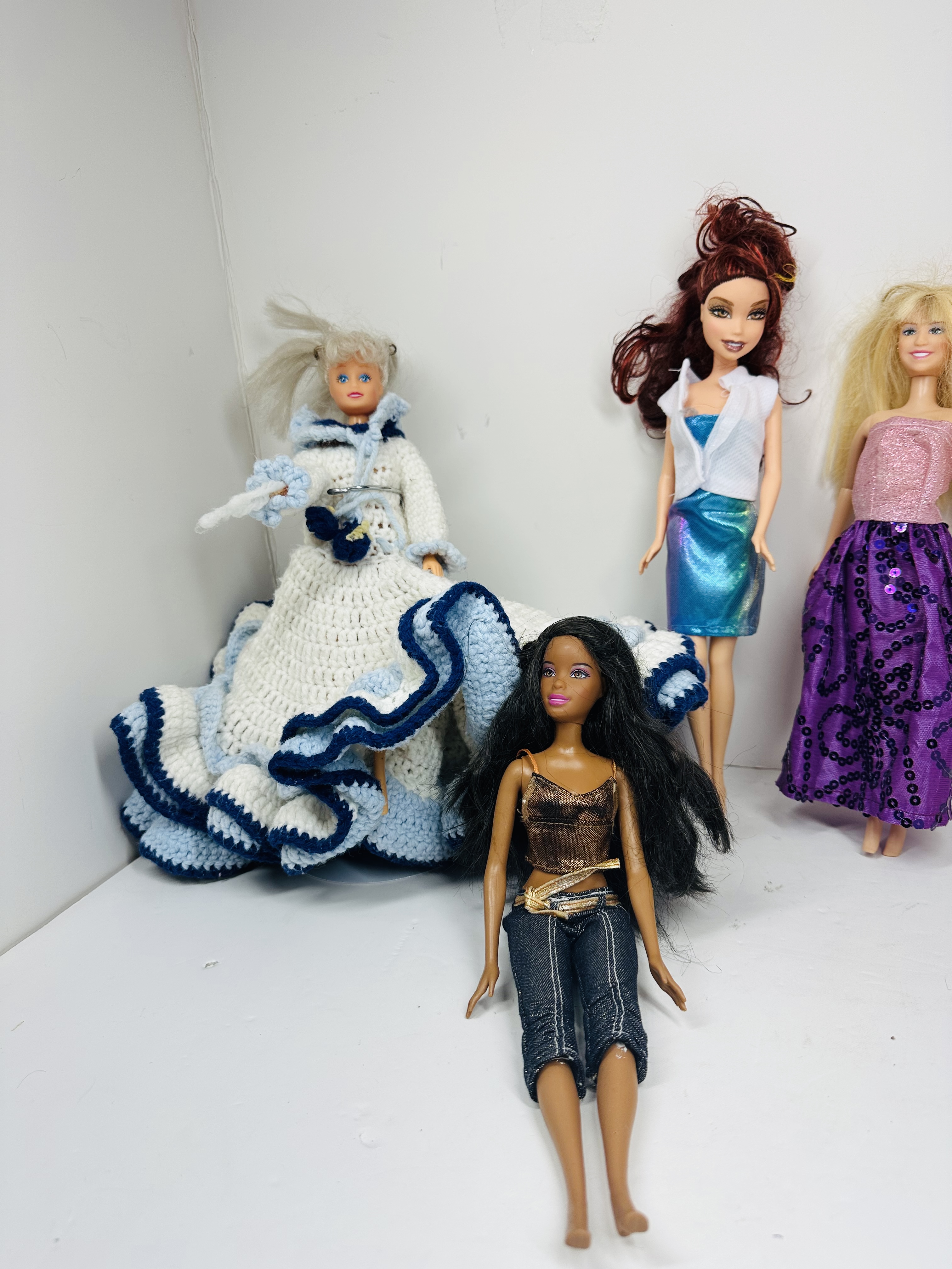 MATTEL BARBIE AND KEN DOLLS, 1990S-2000S