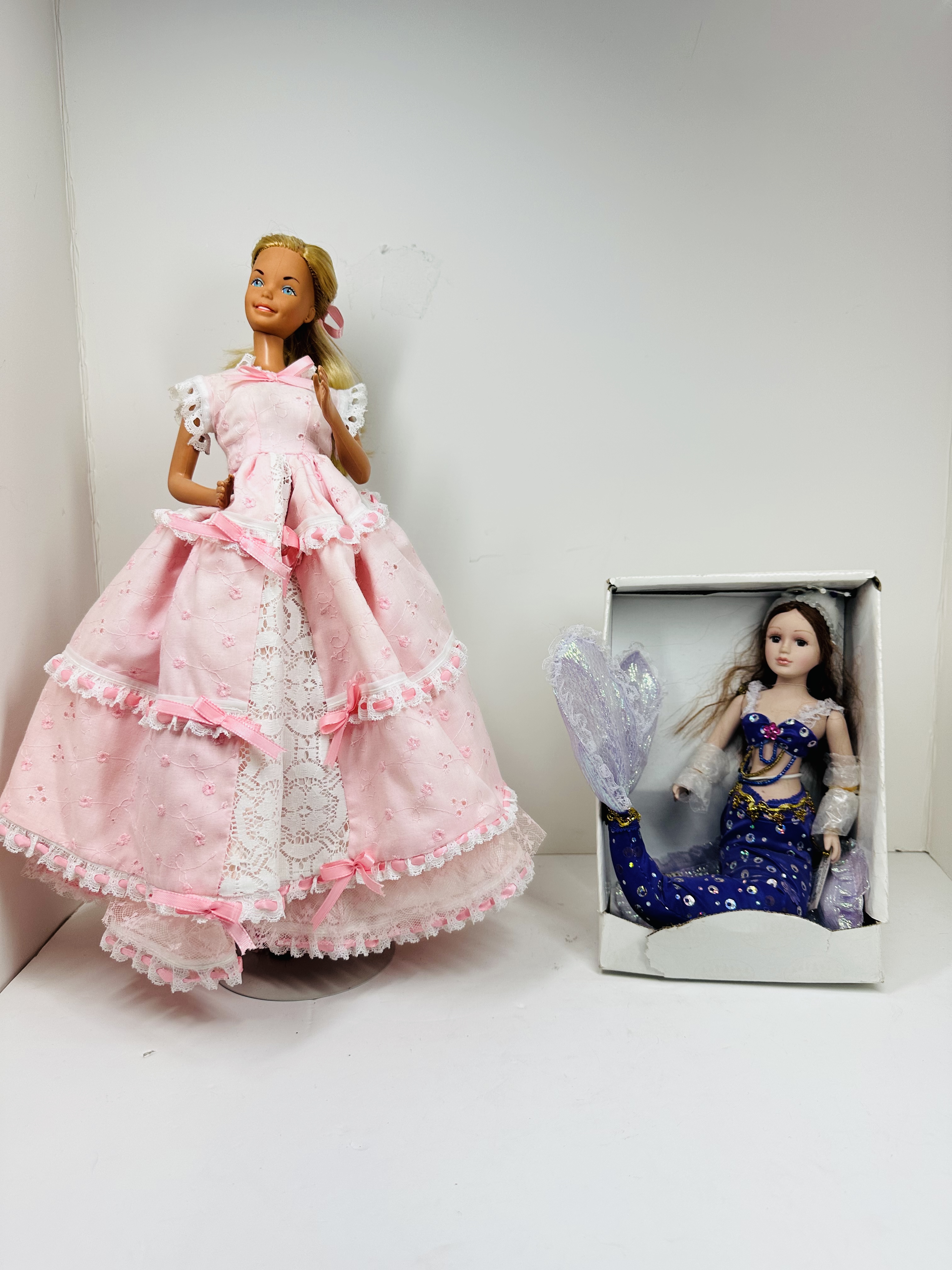 MATTEL BARBIE AND MERMAID DOLLS, 1980