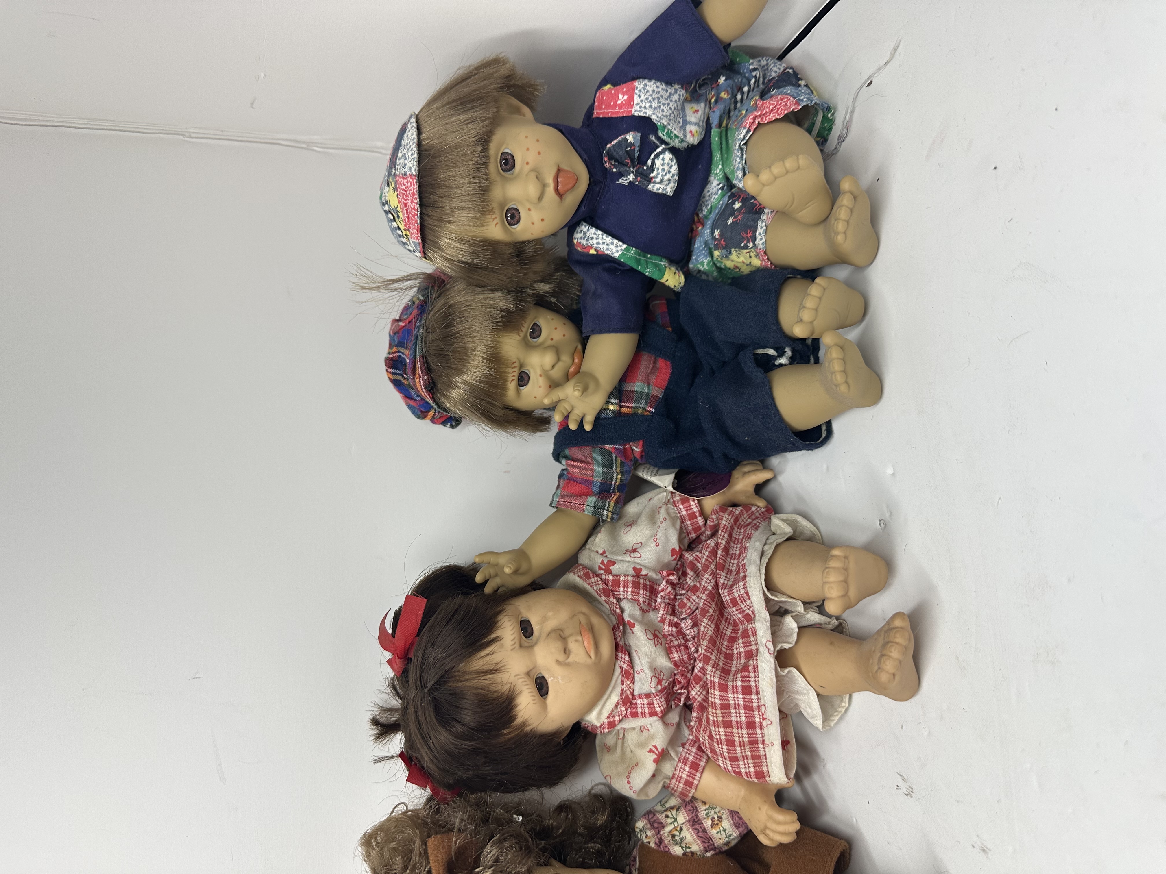GI-GO TOYS EXPRESSION CHARACTER DOLLS