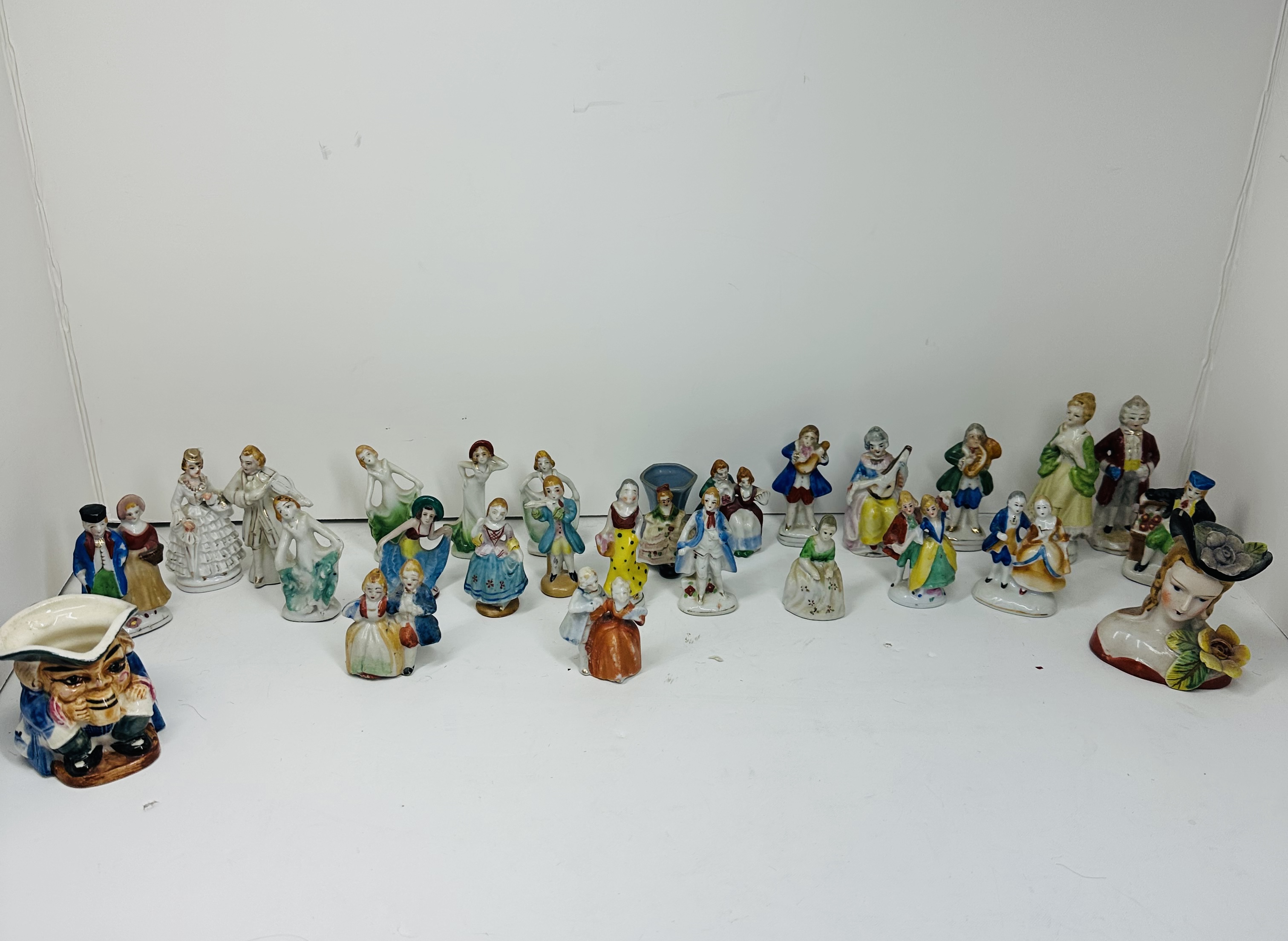 OCCUPIED JAPAN 29 PORCELAIN FIGURINES