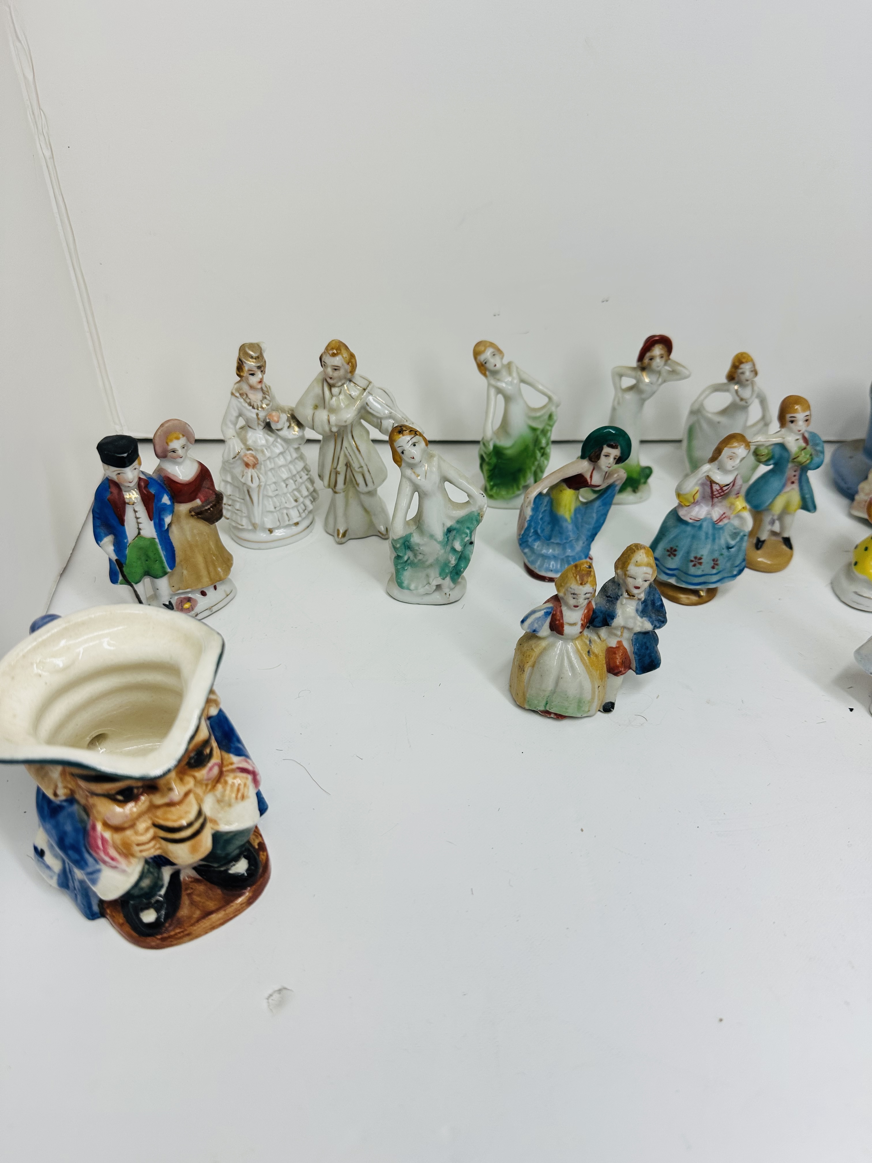 OCCUPIED JAPAN 29 PORCELAIN FIGURINES