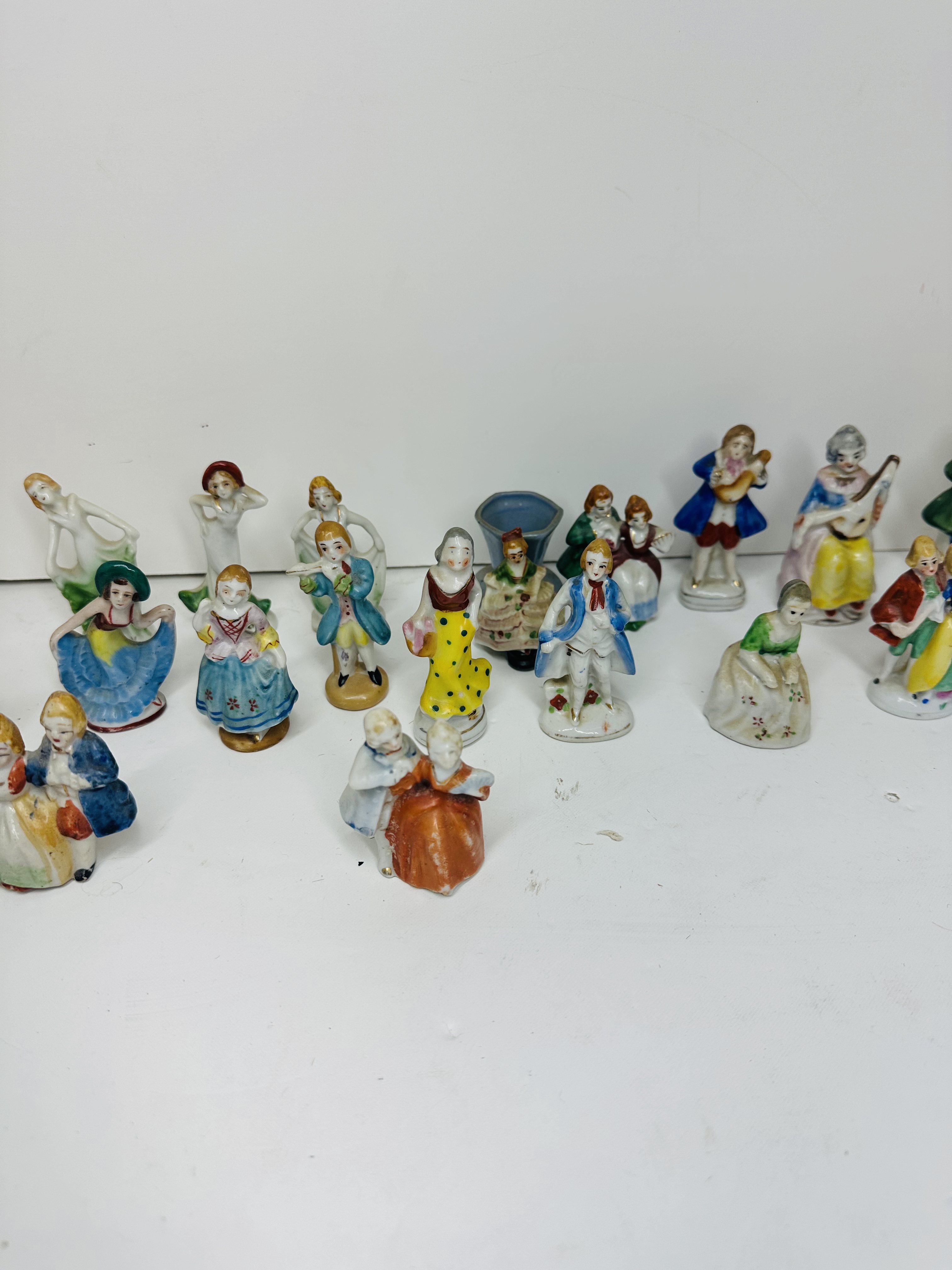OCCUPIED JAPAN 29 PORCELAIN FIGURINES