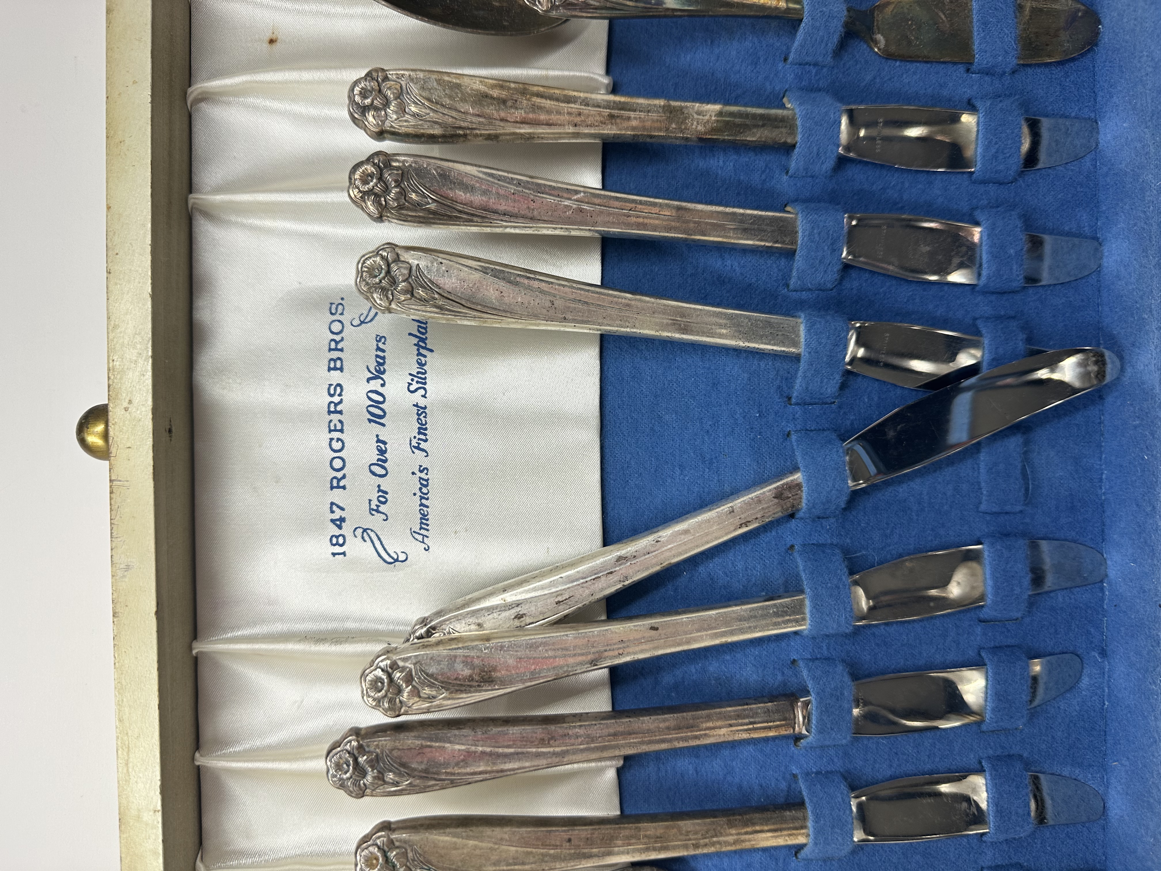 1847 ROGERS BROS. SILVERPLATE FLATWARE, 1950