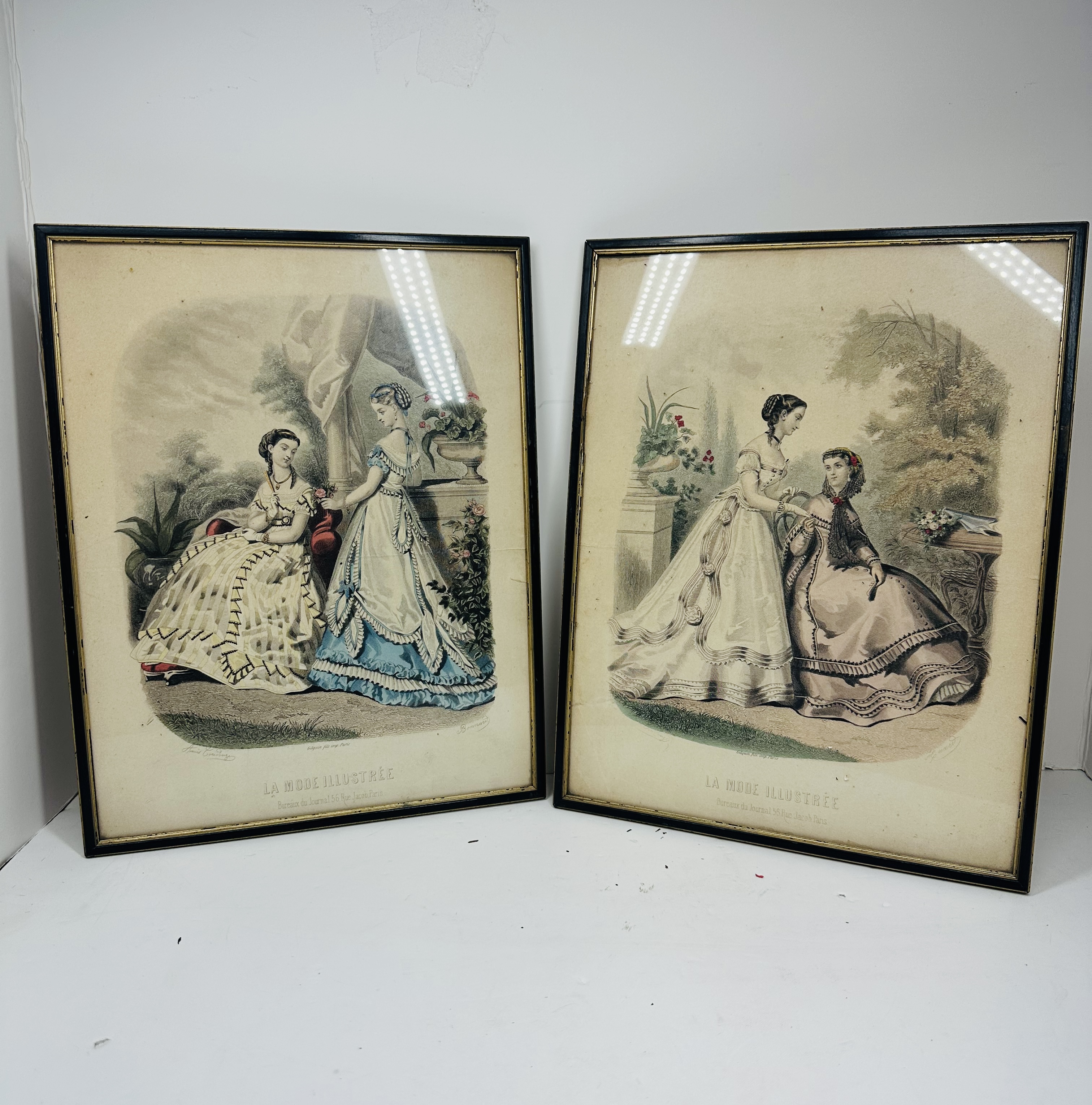 ANAÏS TOUDOUZE PAIR FASHION ENGRAVINGS