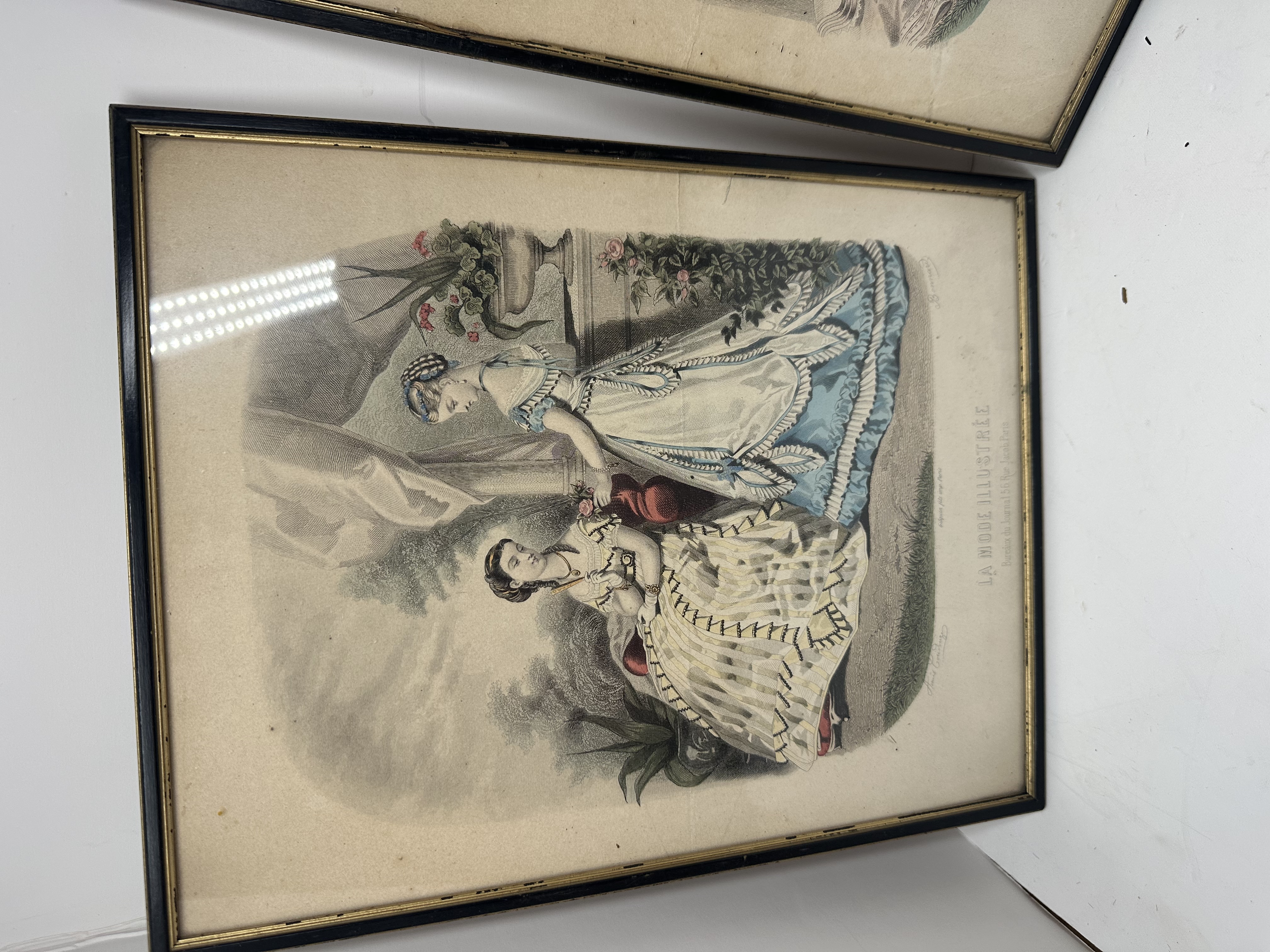 ANAÏS TOUDOUZE PAIR FASHION ENGRAVINGS