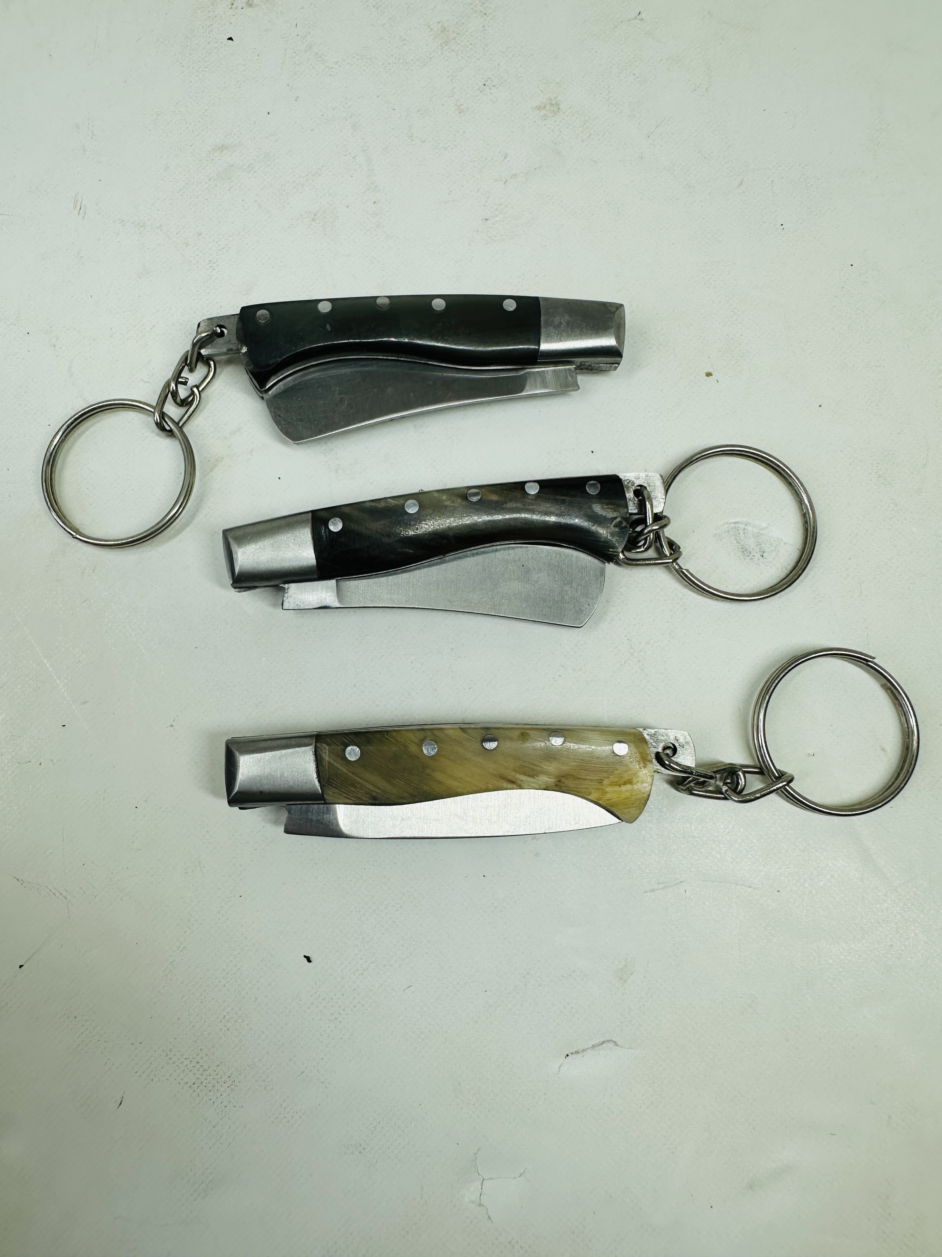 TRIO OF HORN MINIATURE KEYCHAIN KNIVES