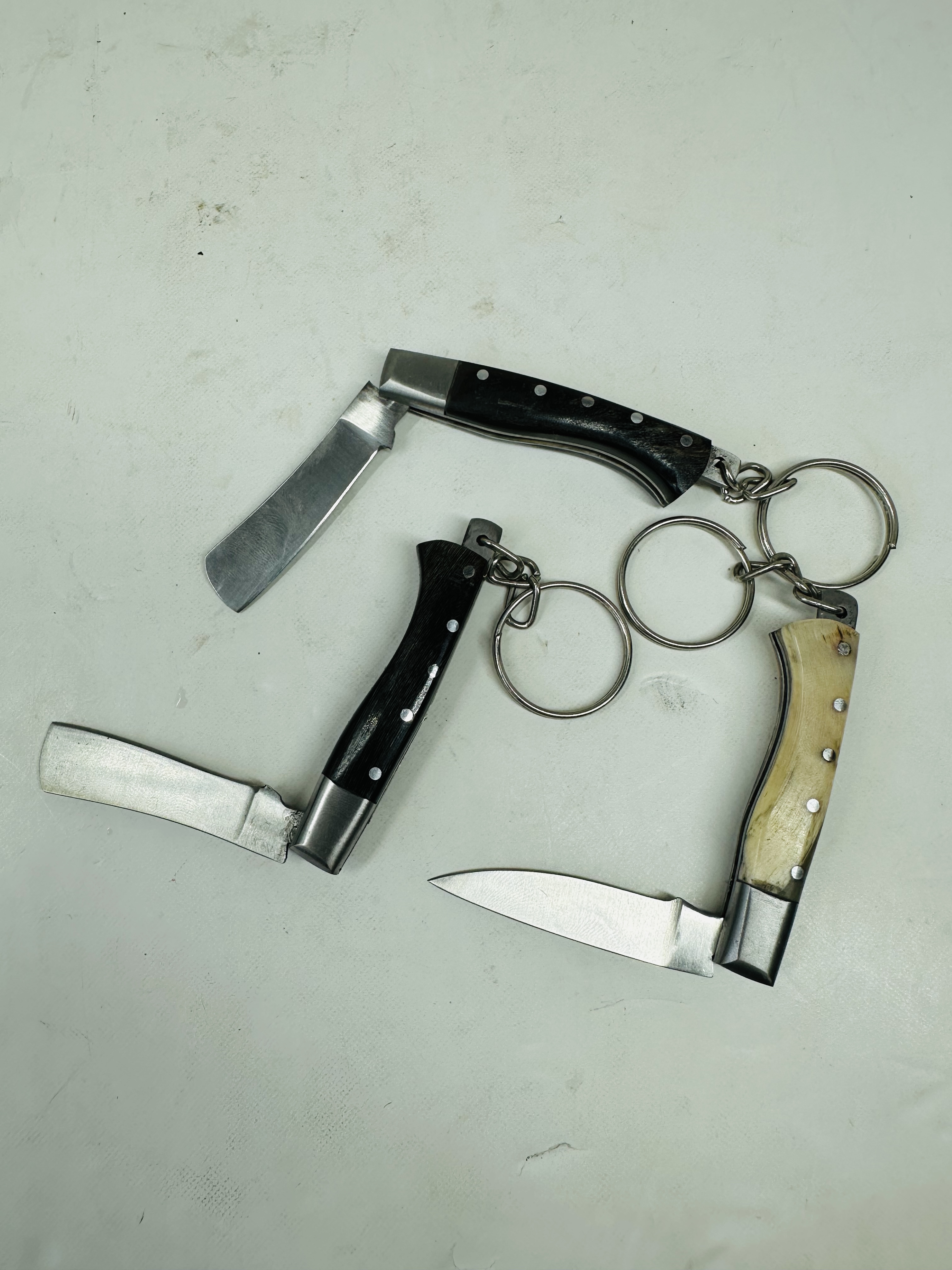 TRIO OF HORN MINIATURE KEYCHAIN KNIVES