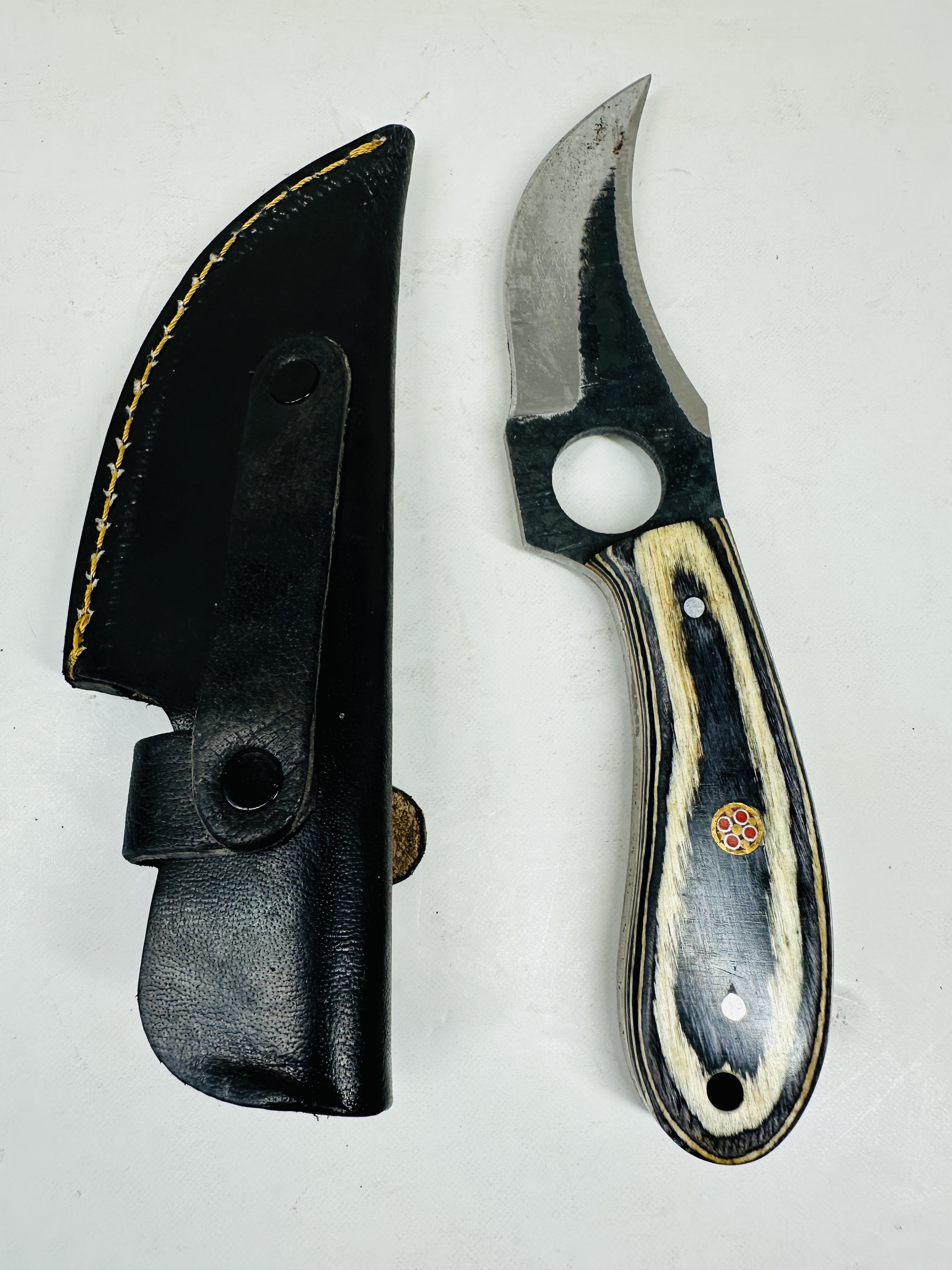PAKISTAN HAWKBILL SKINNER, LAMINATED WOOD, MODERN