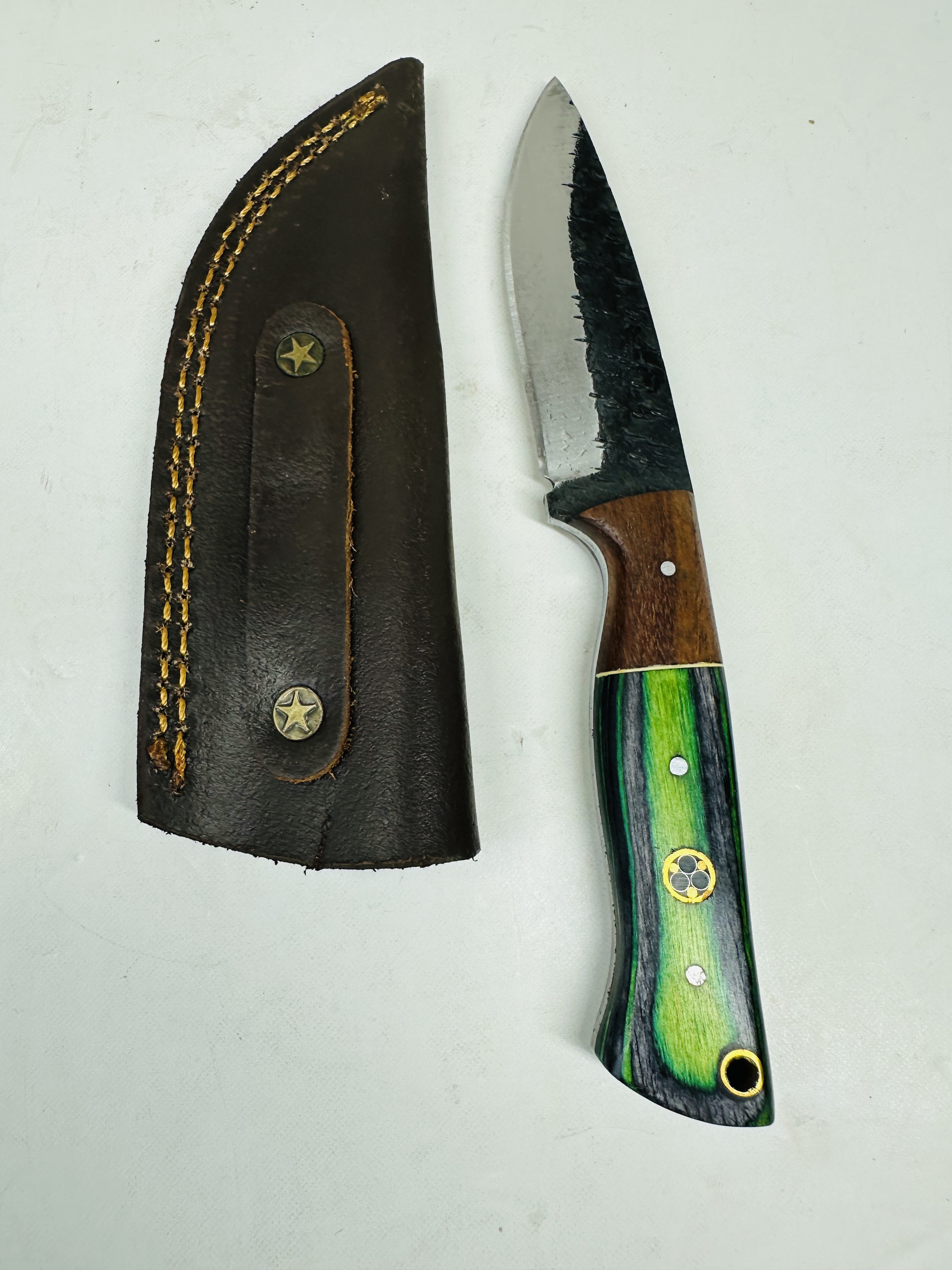 STEEL AND LAMINATED WOOD HUNTING KNIFE, CONTEMPORARY