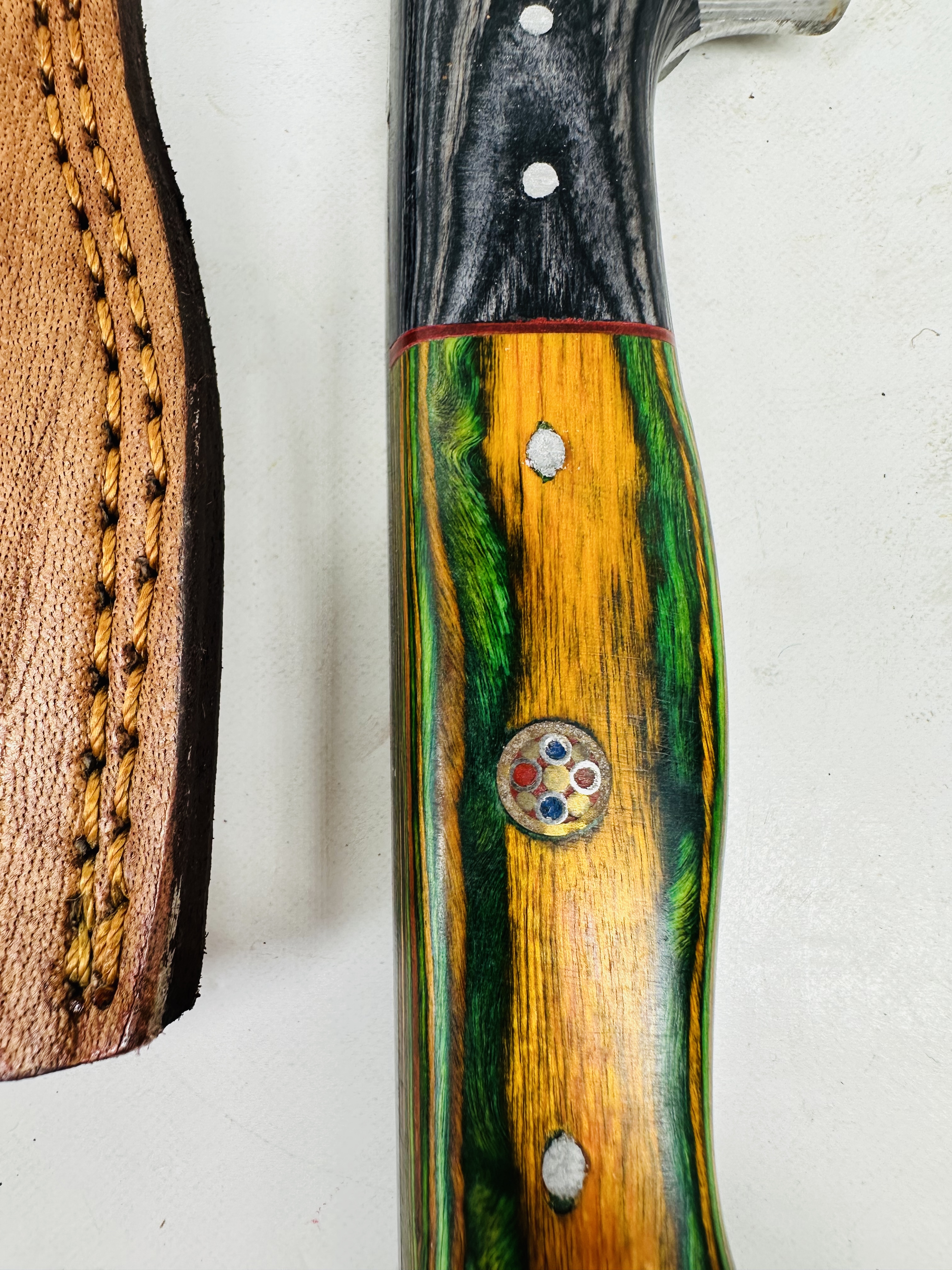 MODERN DAMASCUS STEEL HUNTING KNIFE