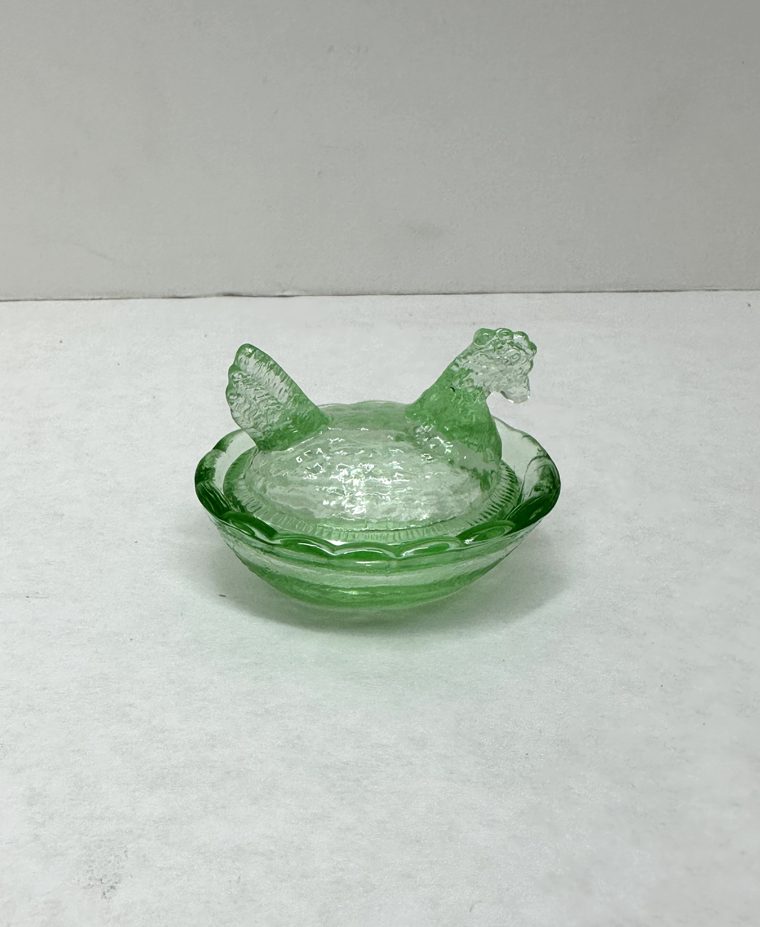 GREEN GLASS HEN ON NEST, VINTAGE
