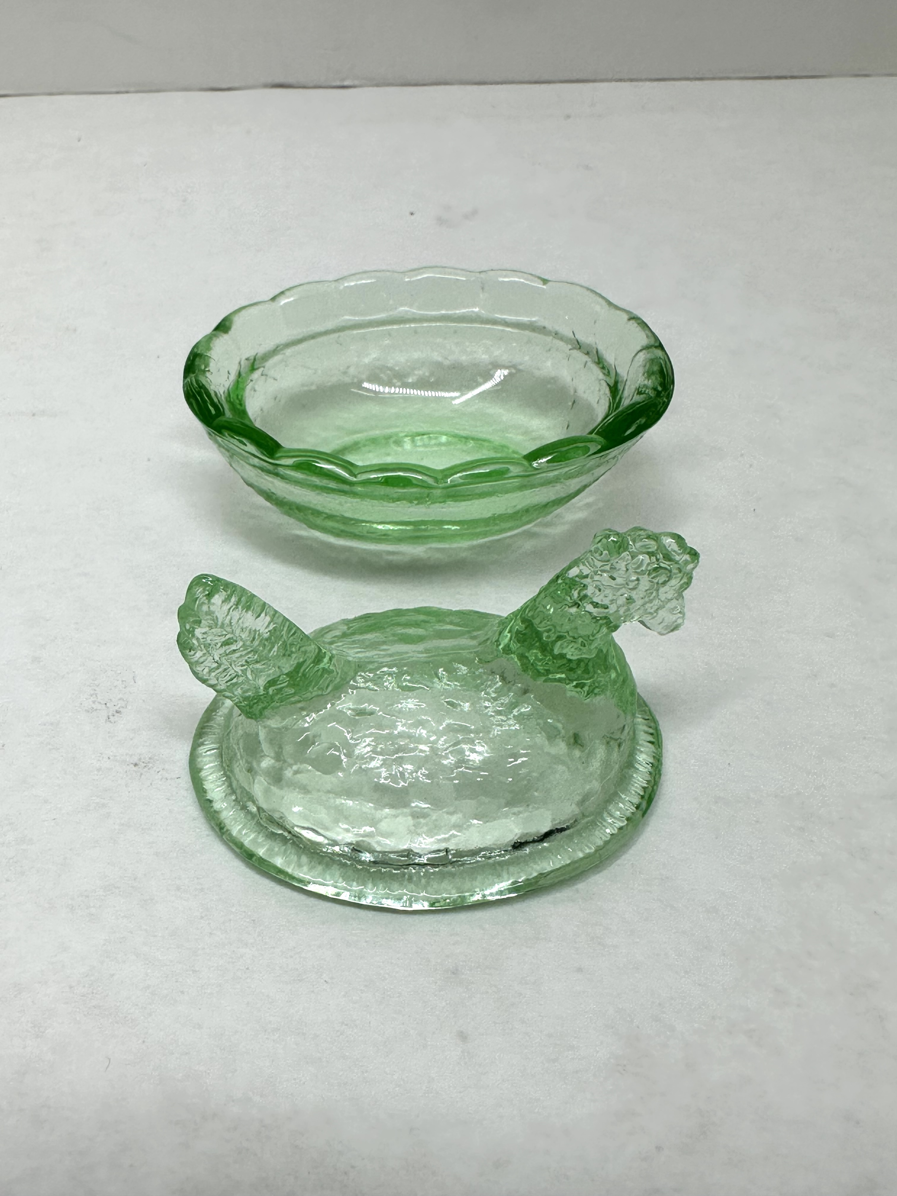 GREEN GLASS HEN ON NEST, VINTAGE