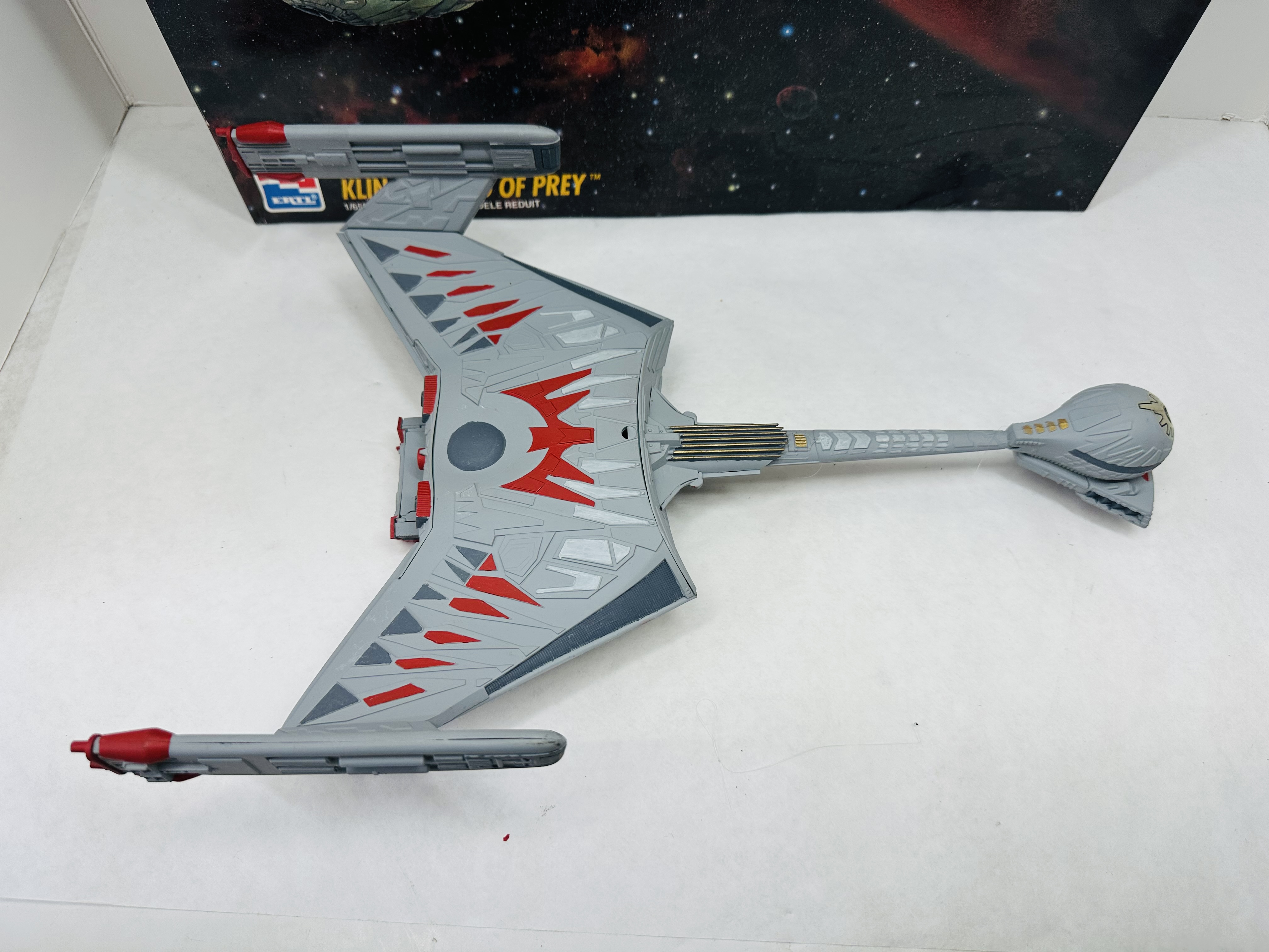 AMT/ERTL KLINGON BIRD OF PREY 1994