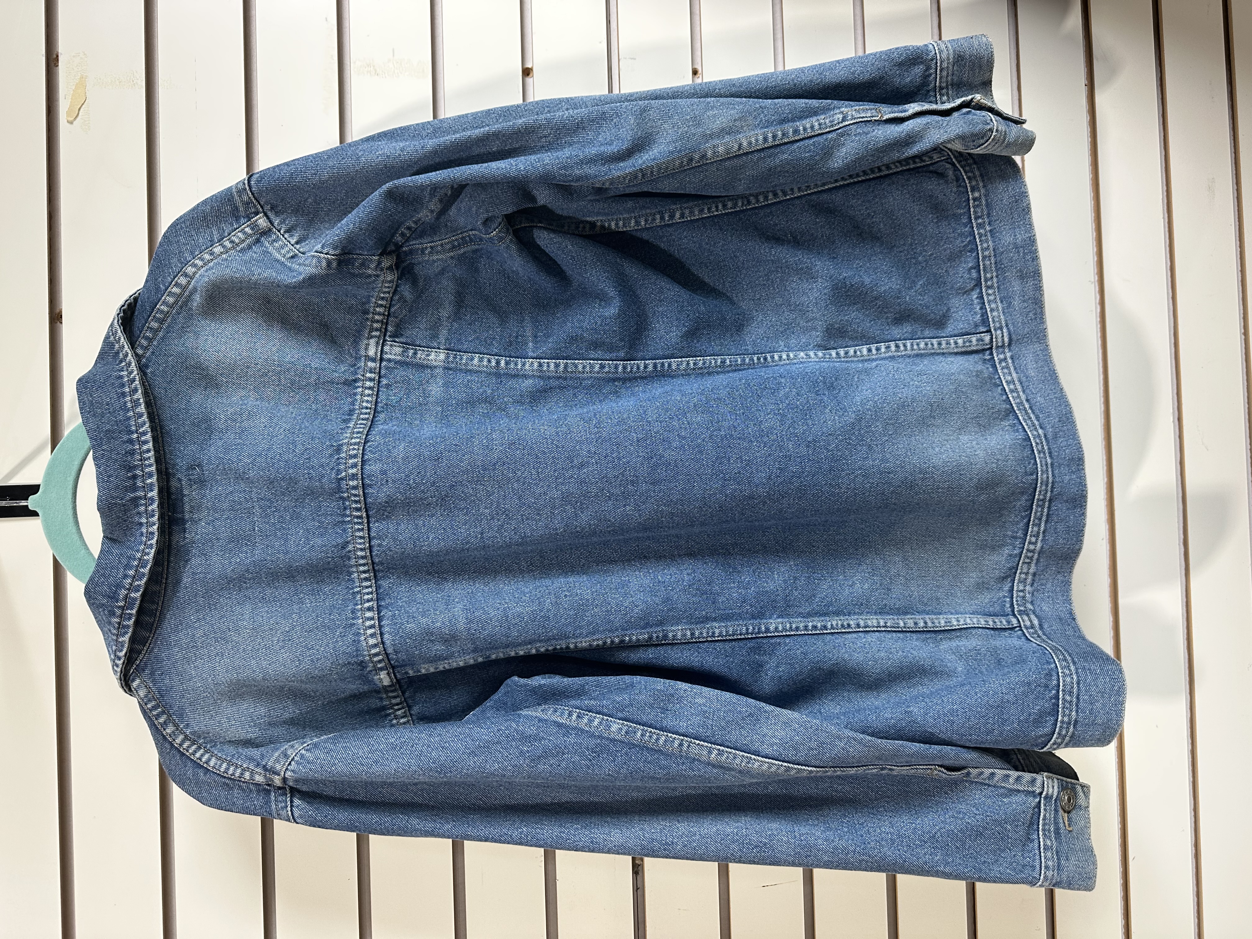 AZUR DENIM TRUCKER JACKET, CONTEMPORARY