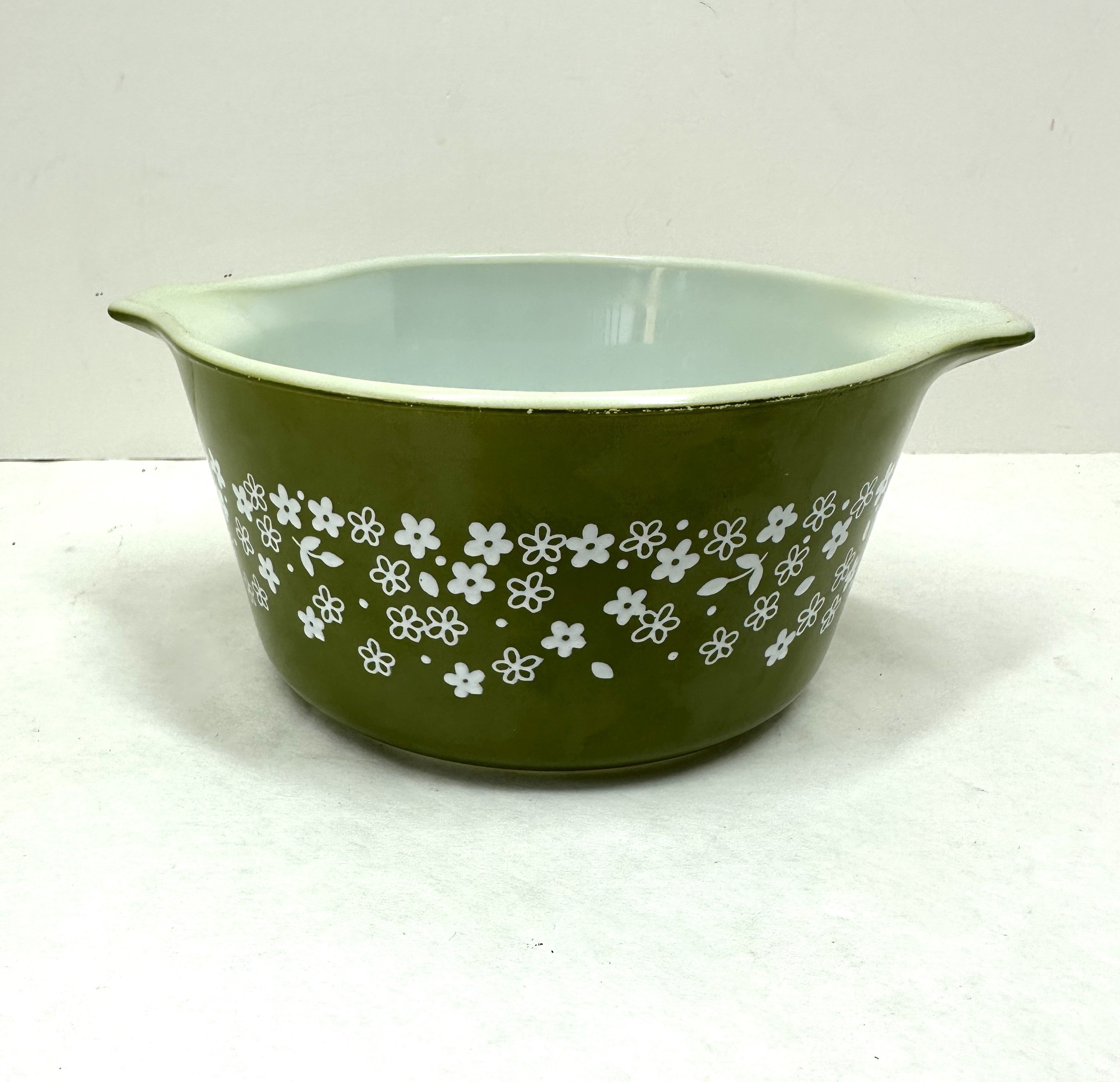 PYREX SPRING BLOSSOM GLASS BOWL, 1970S