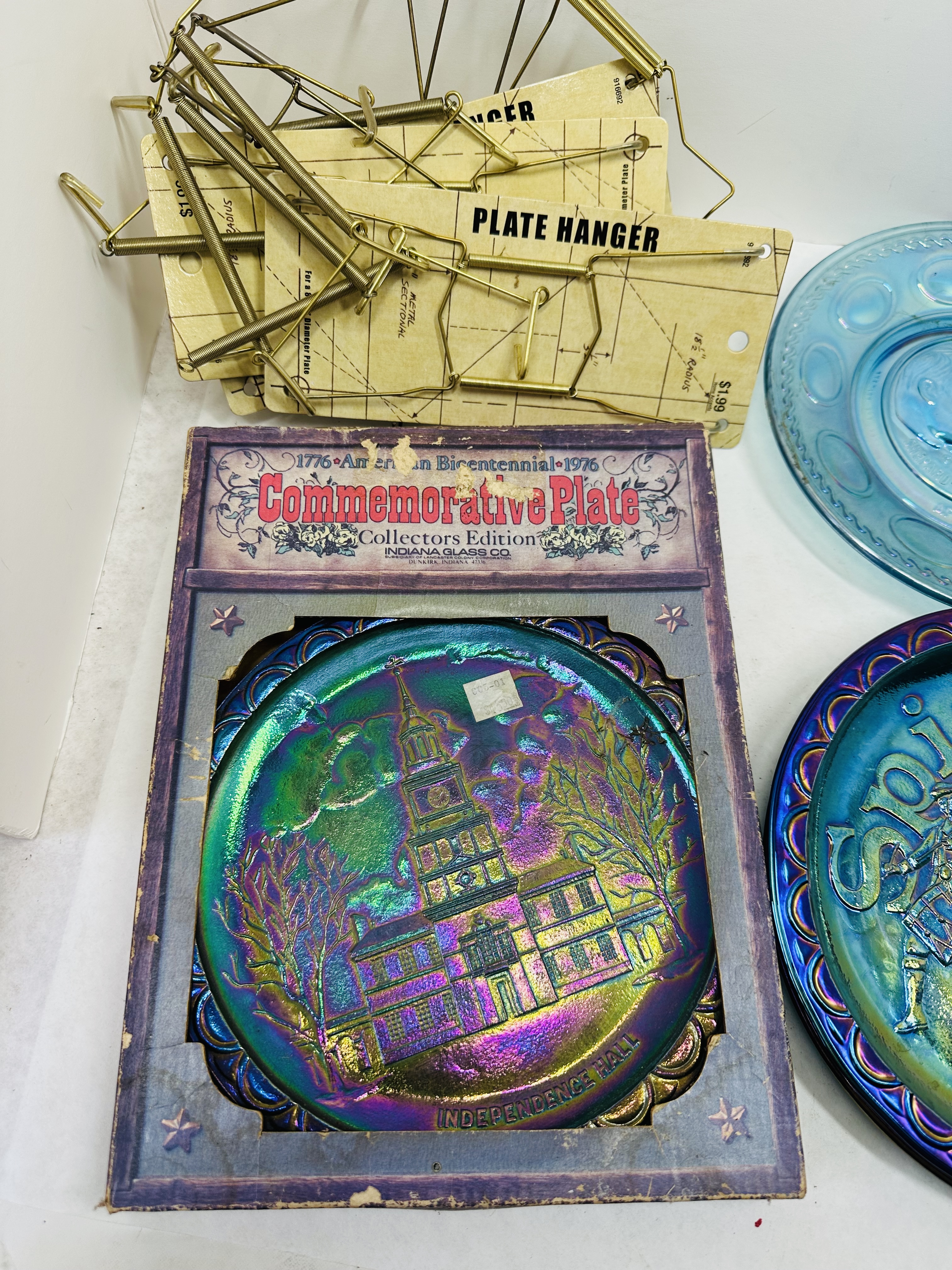 INDIANA GLASS BICENTENNIAL CARNIVAL PLATES, 1976